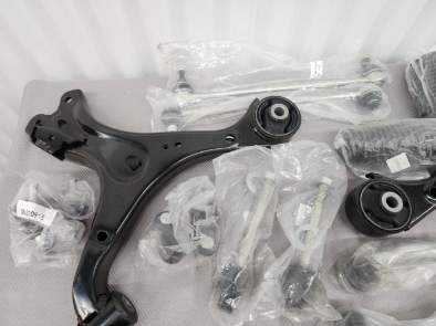 Honda Civic Front Lower Control Arm Kit for 2013 to 2015