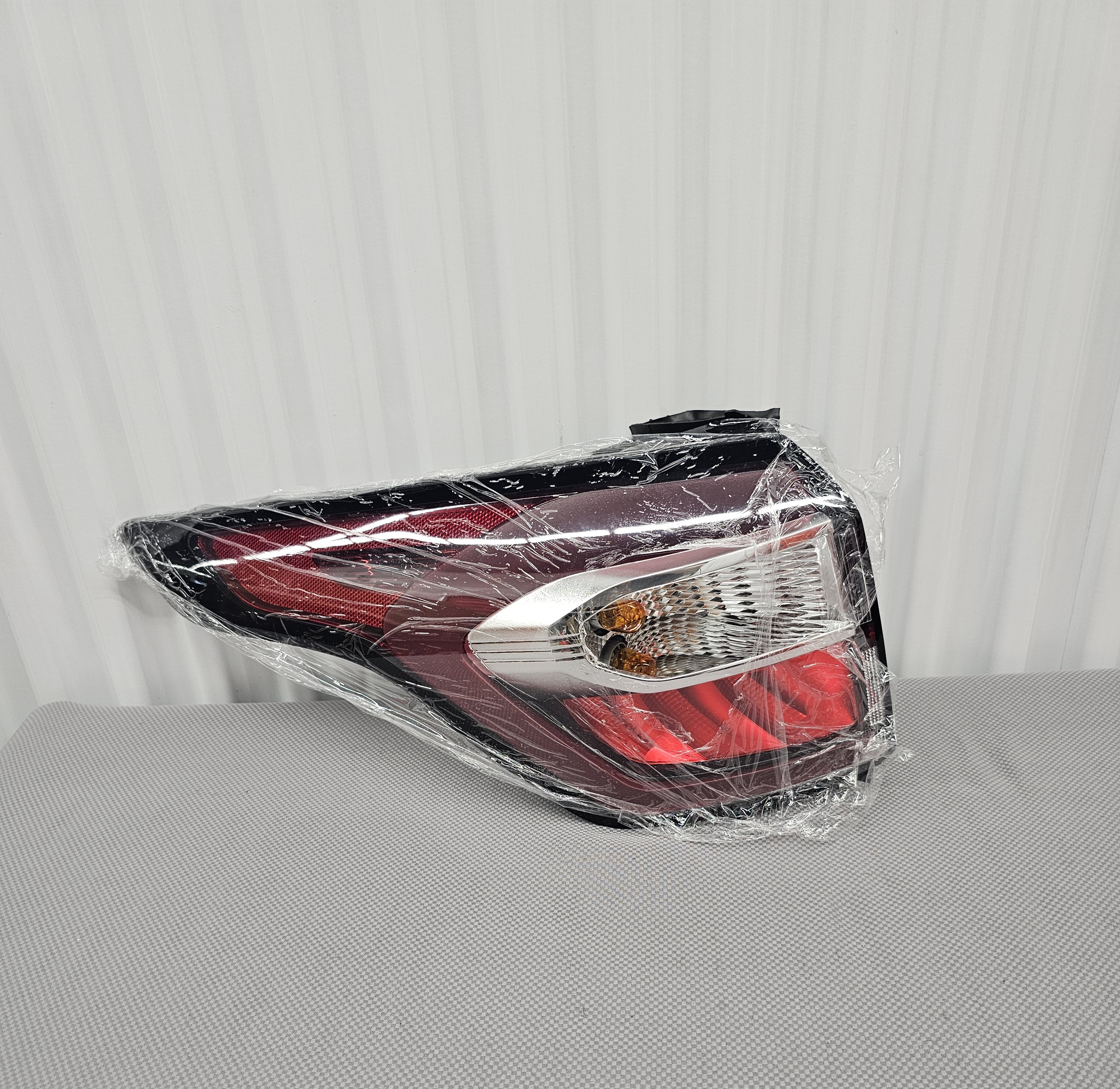 Ford Escape LH Driver Side Taillight for 2017 to 2019