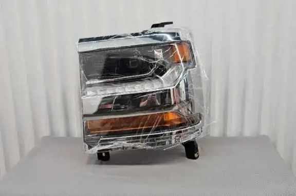 Chevy Silverado 1500 LH Driver Side Headlight 2016 - 2019