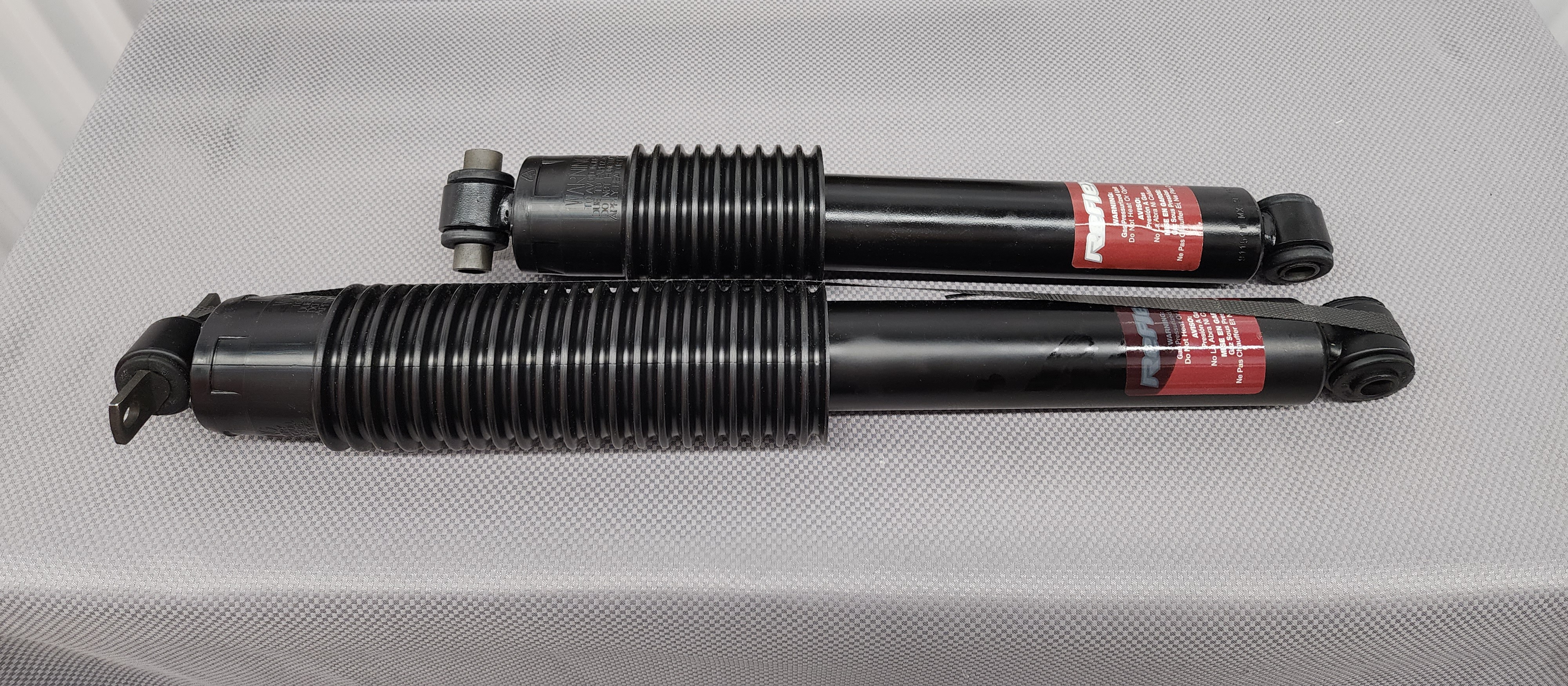 Chevy Tahoe Suburban GMC Yukon Monroe Shocks  95-2000