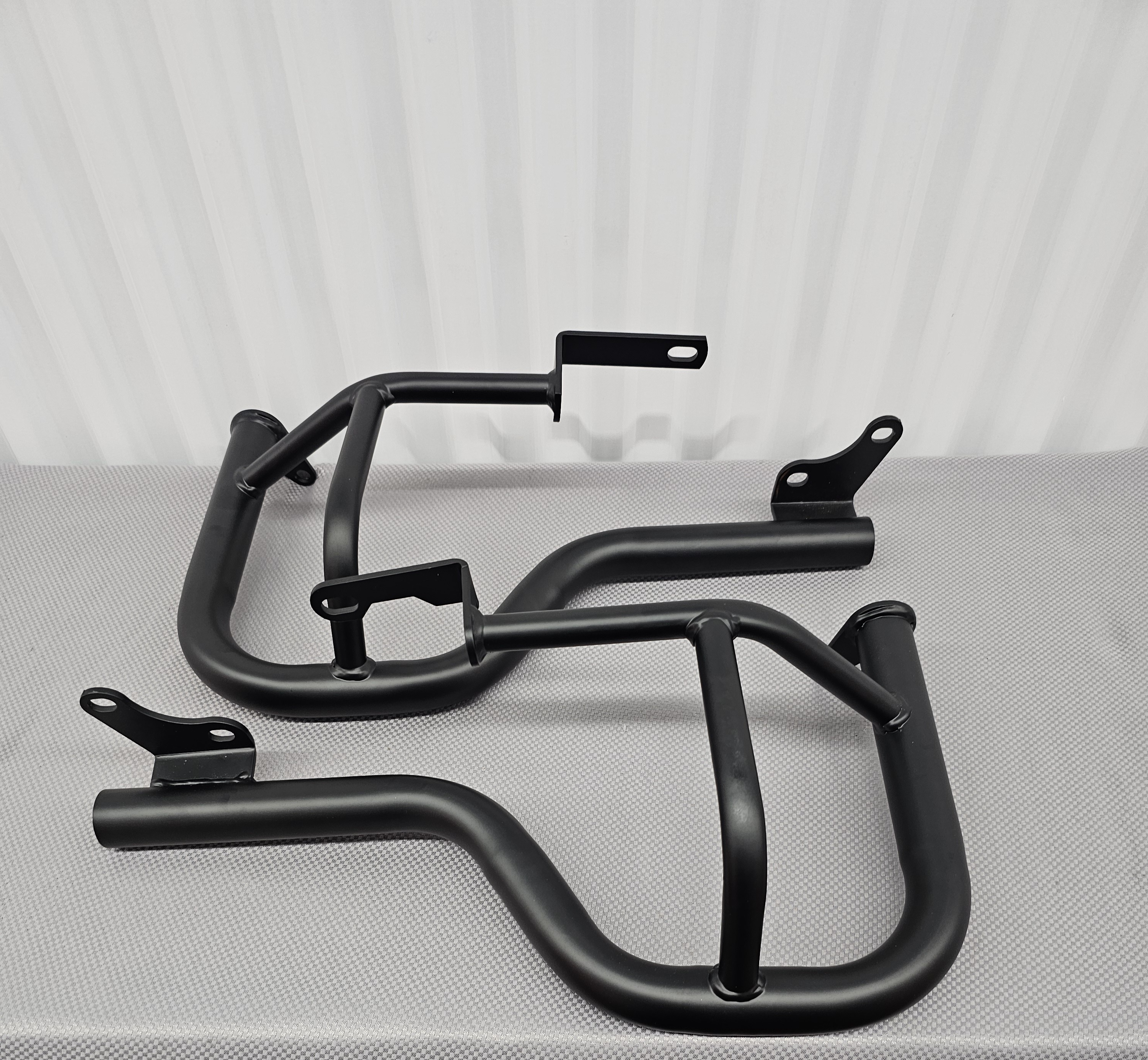 Kawasaki Vulcan 650 Engine Guard Crash Bar Set