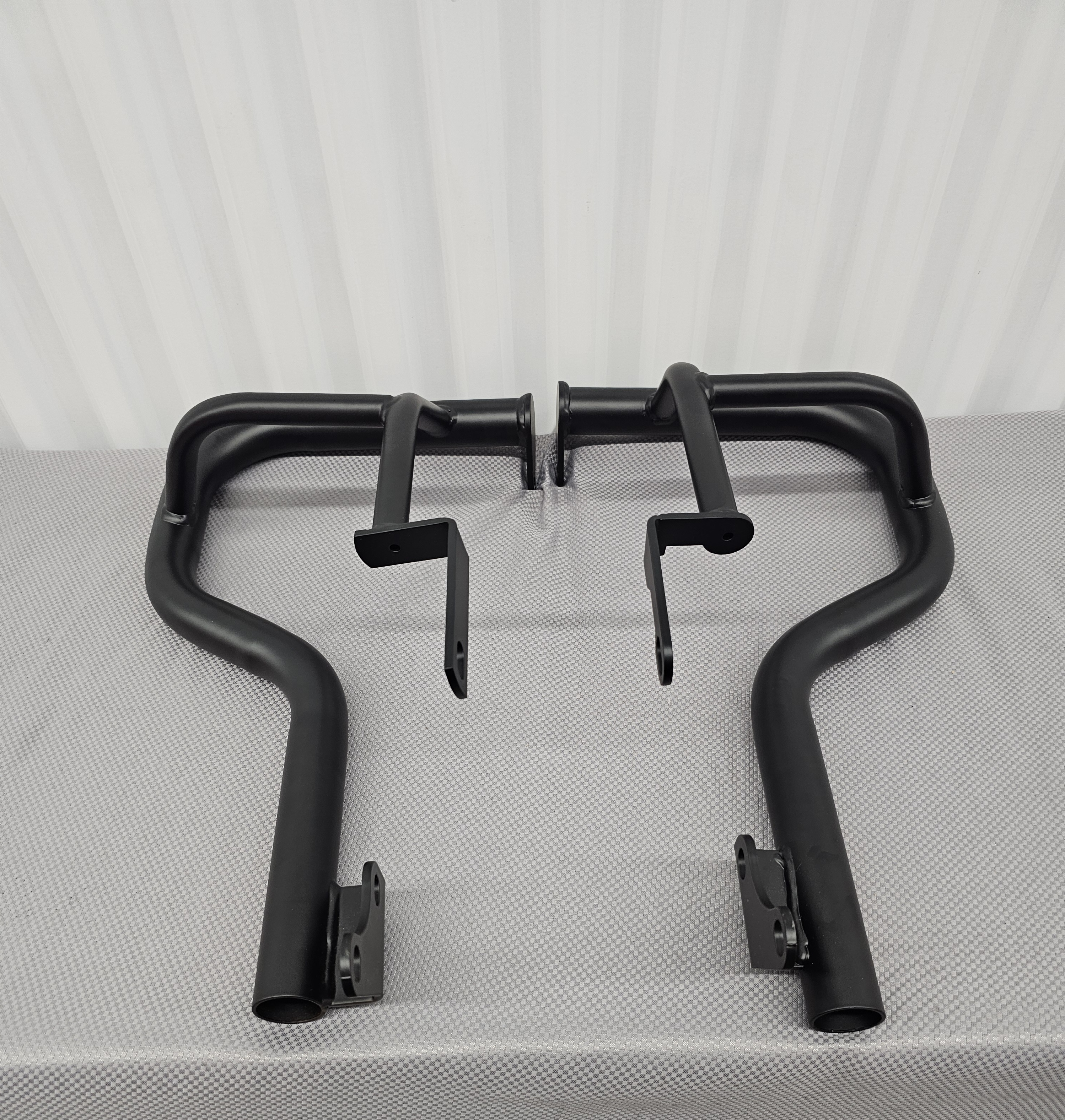 Kawasaki Vulcan 650 Engine Guard Crash Bar Set