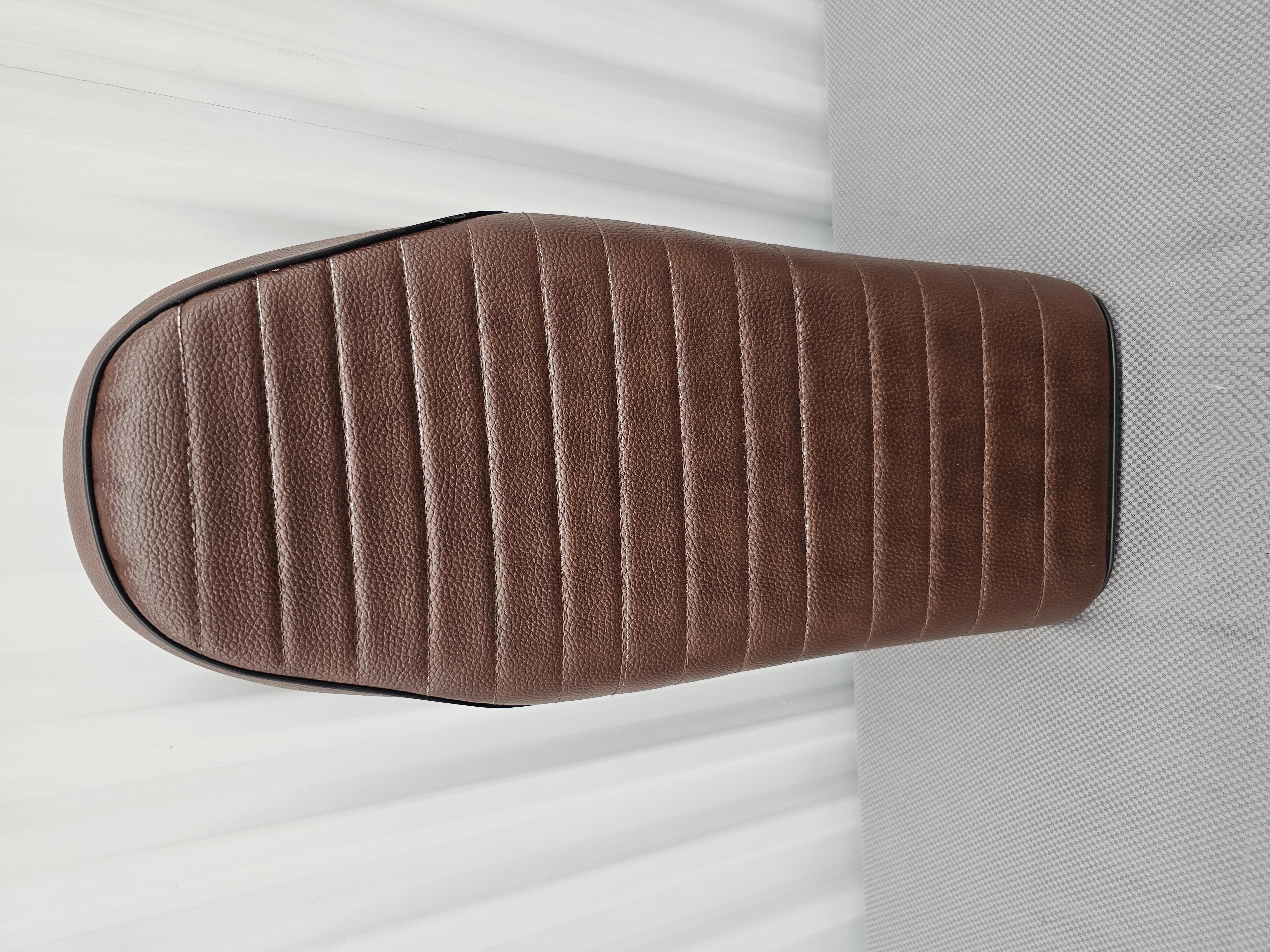 Yamaha SR400 SR500 Classic Racer Style Motorcycle Seat 