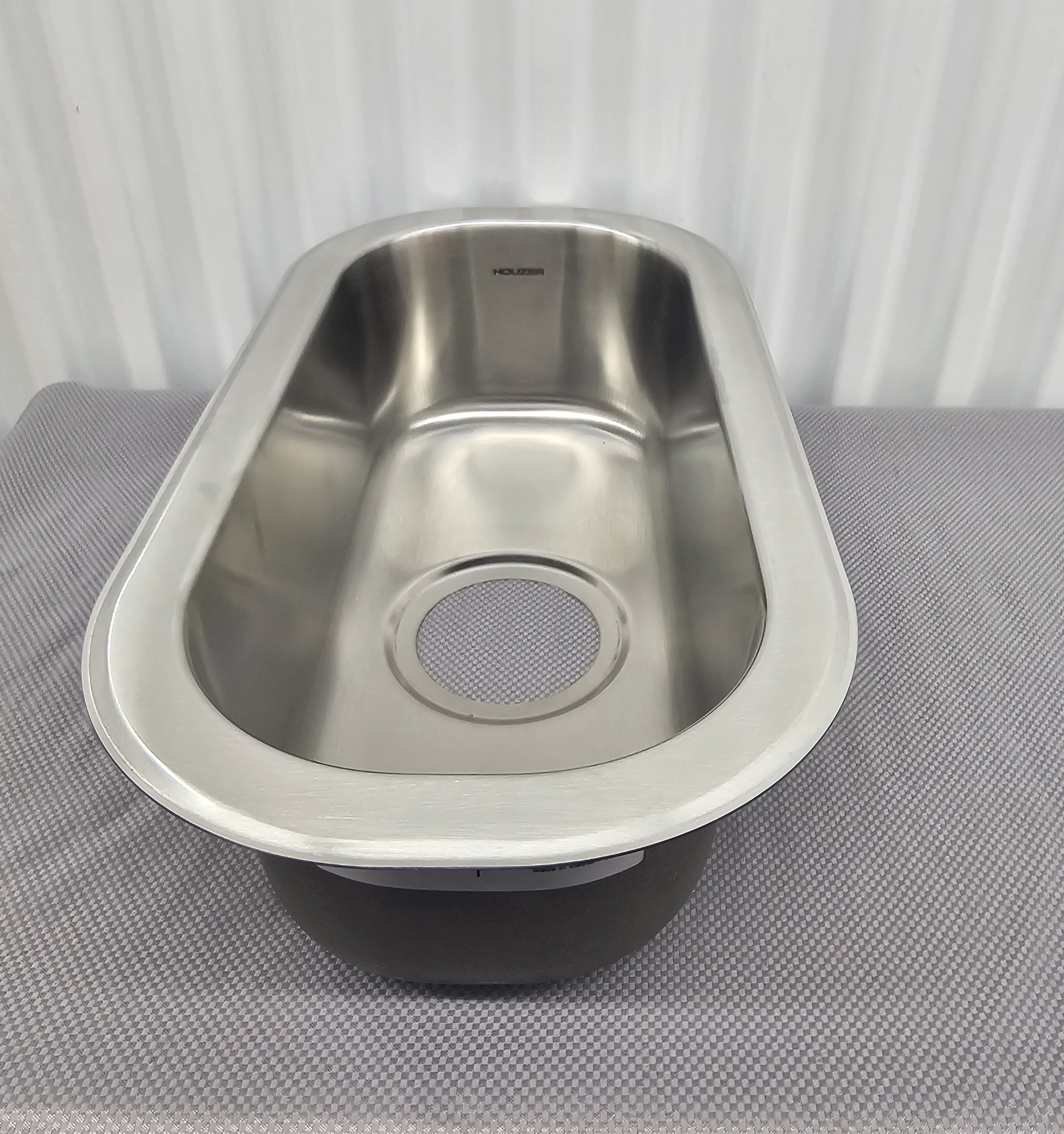 Houzer 9.33-Inch-by-17.95-Inch  Stainless Steel Bar Sink
