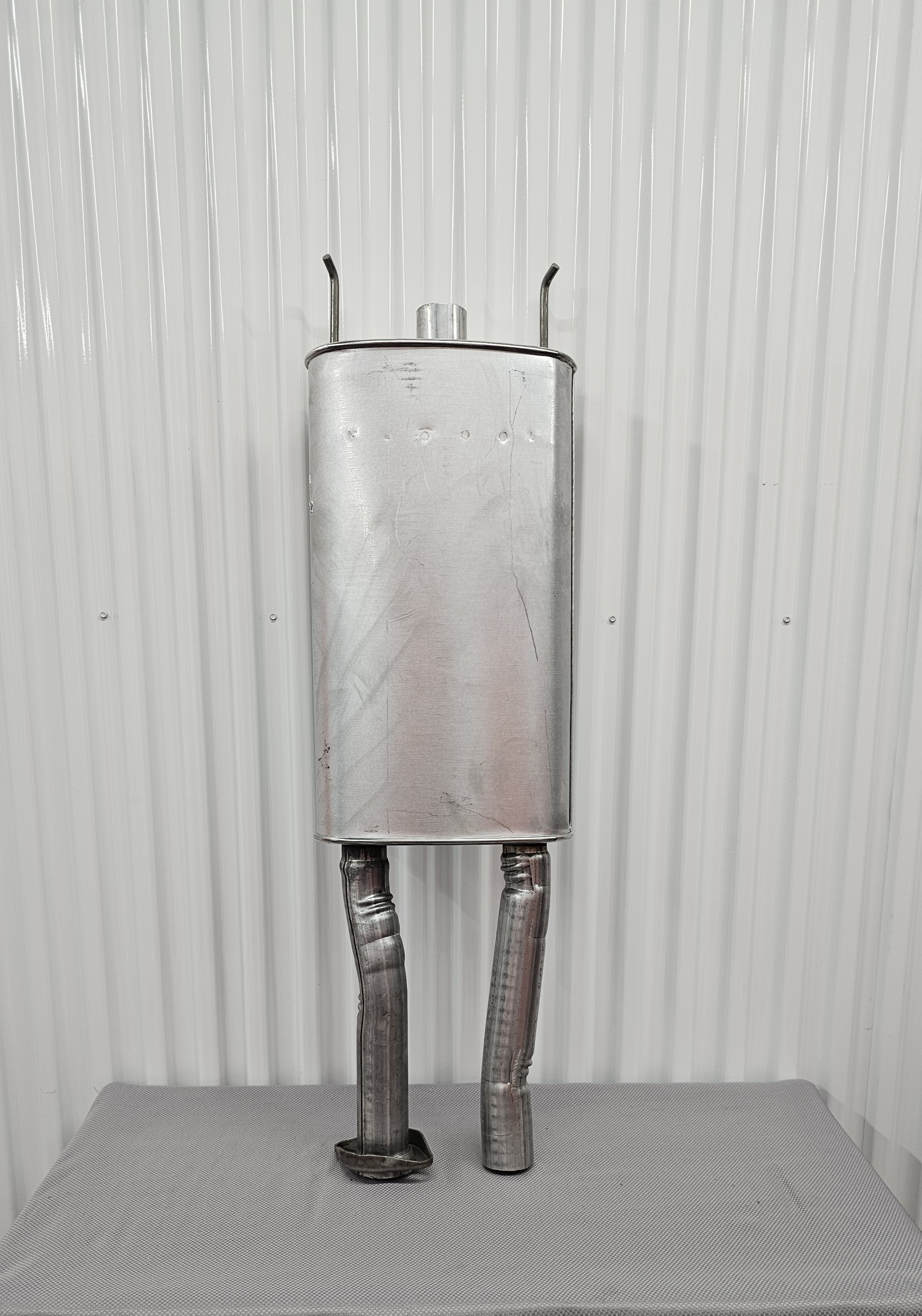 Ford Explorer 1997 to 2000 WALKER SoundFX Muffler