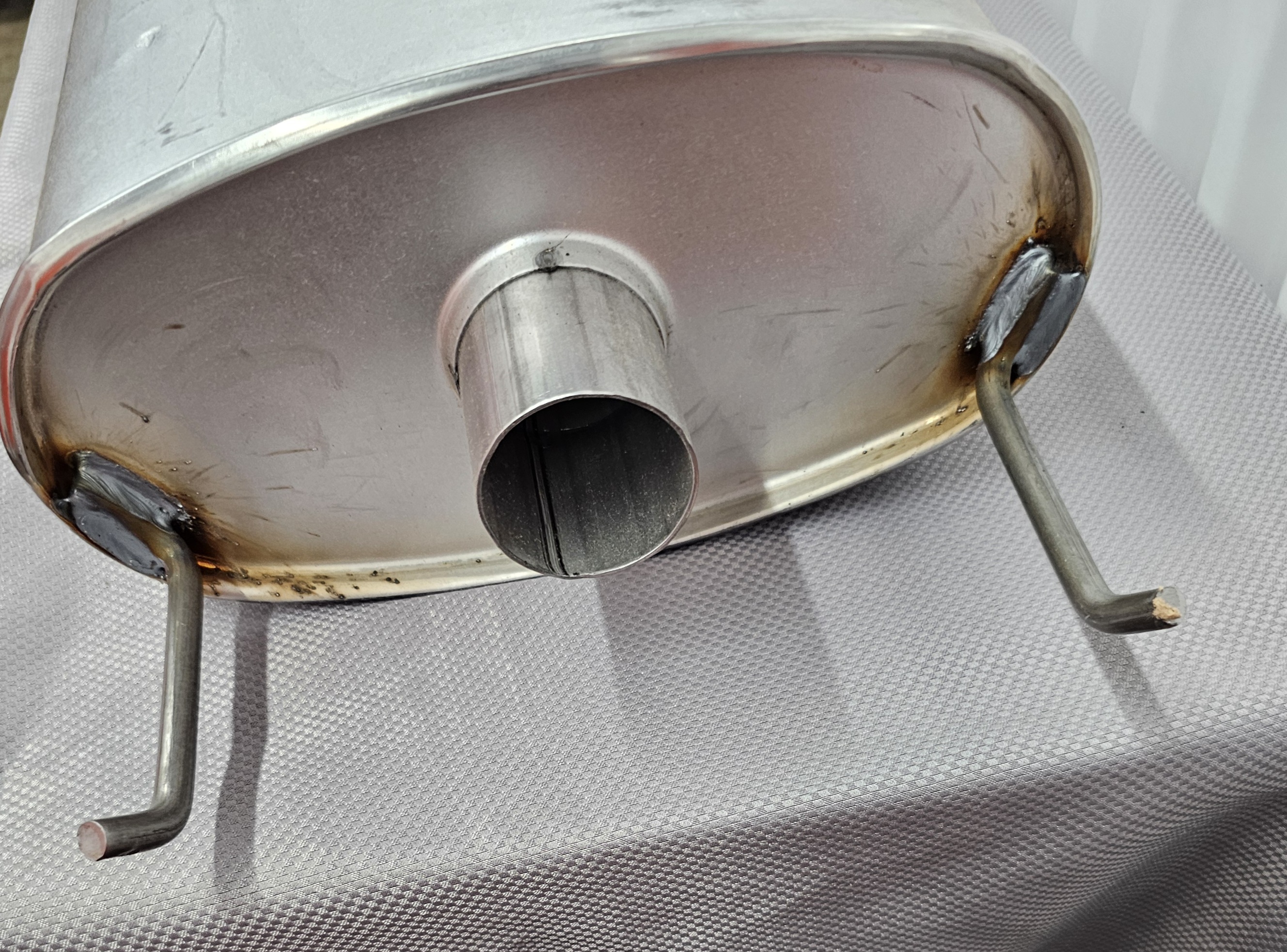 Ford Explorer 1997 to 2000 WALKER SoundFX Muffler