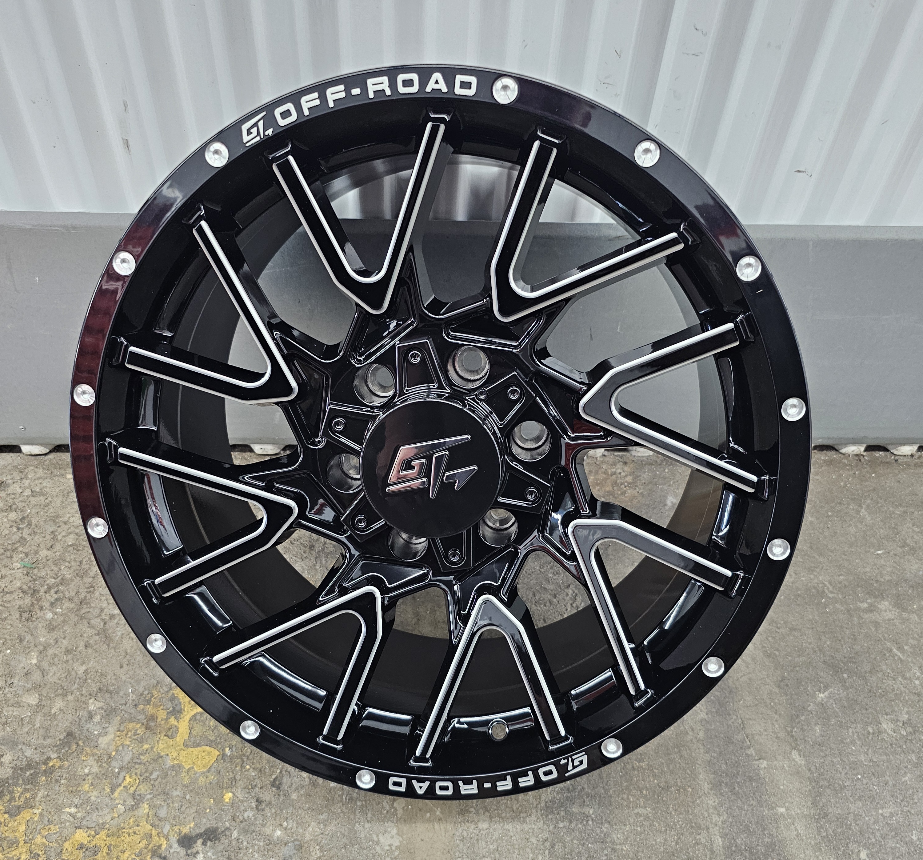 GT Off-Road 18x9 +12 6x135 / 6x139.7mm Black Milled 18" Rim