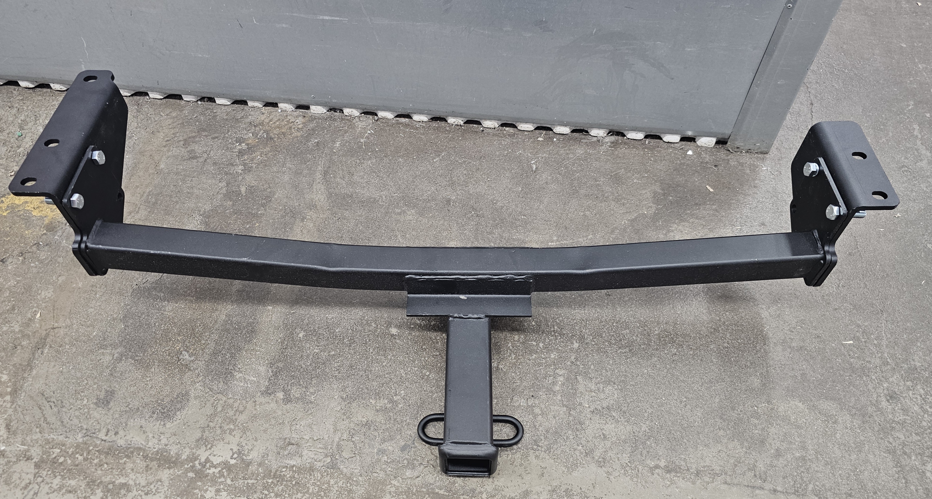 Nissan Rogue Class 3 Trailer Hitch for 2008 to 2020
