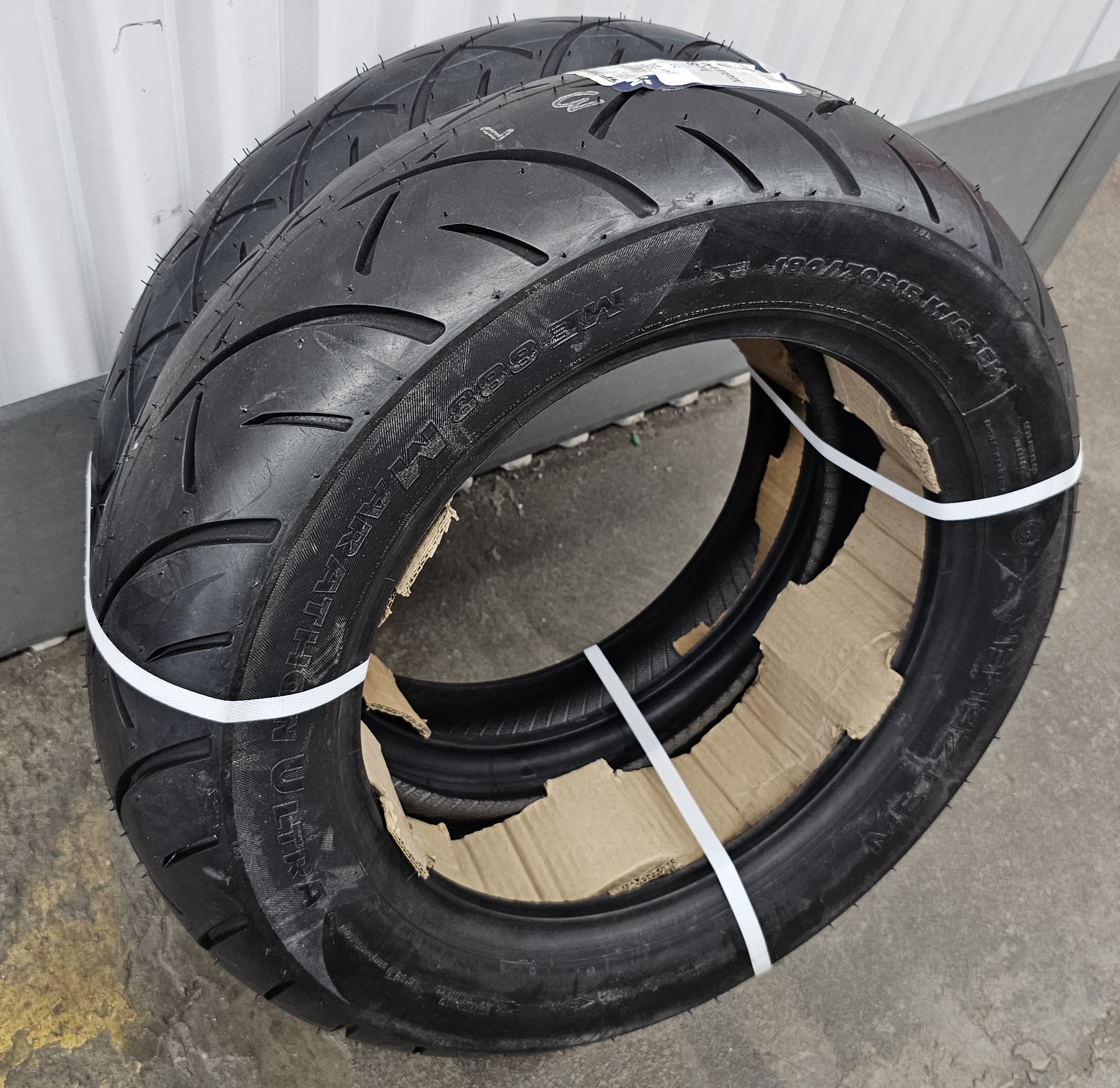 New! Metzeler Marathon Ultra ME 888 Touring Mototrcycle Tire Set