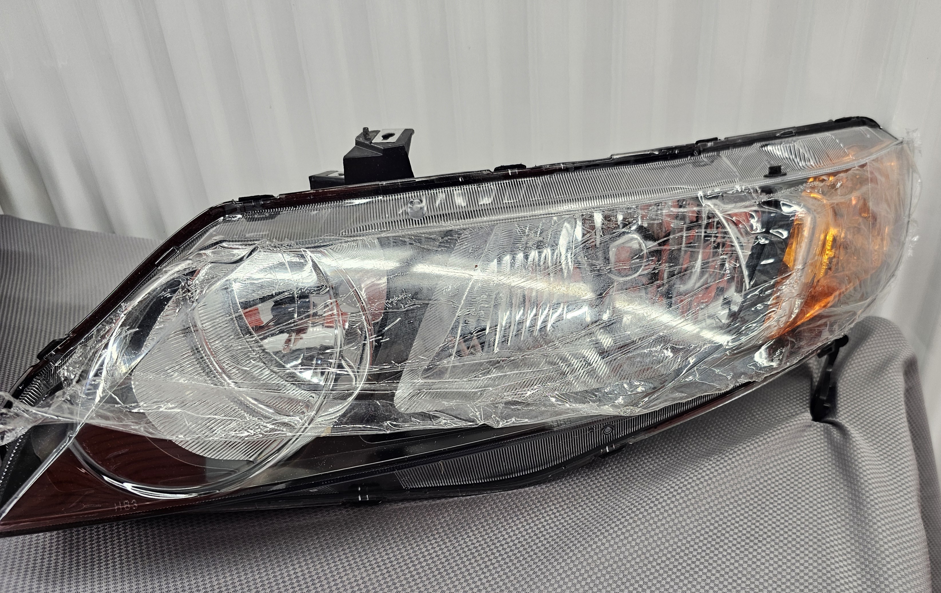 Set of Honda Civic Headlights for 2006 to 2011