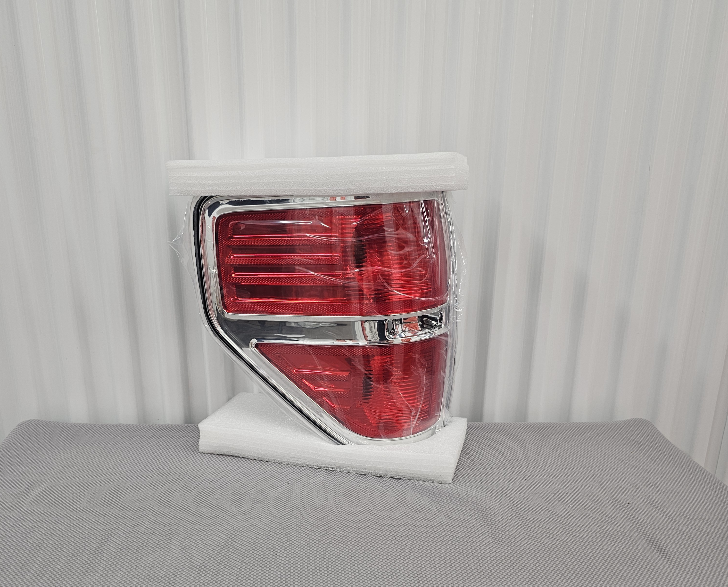 Ford F-150 LH Driver Side Taillight F150 2009-14