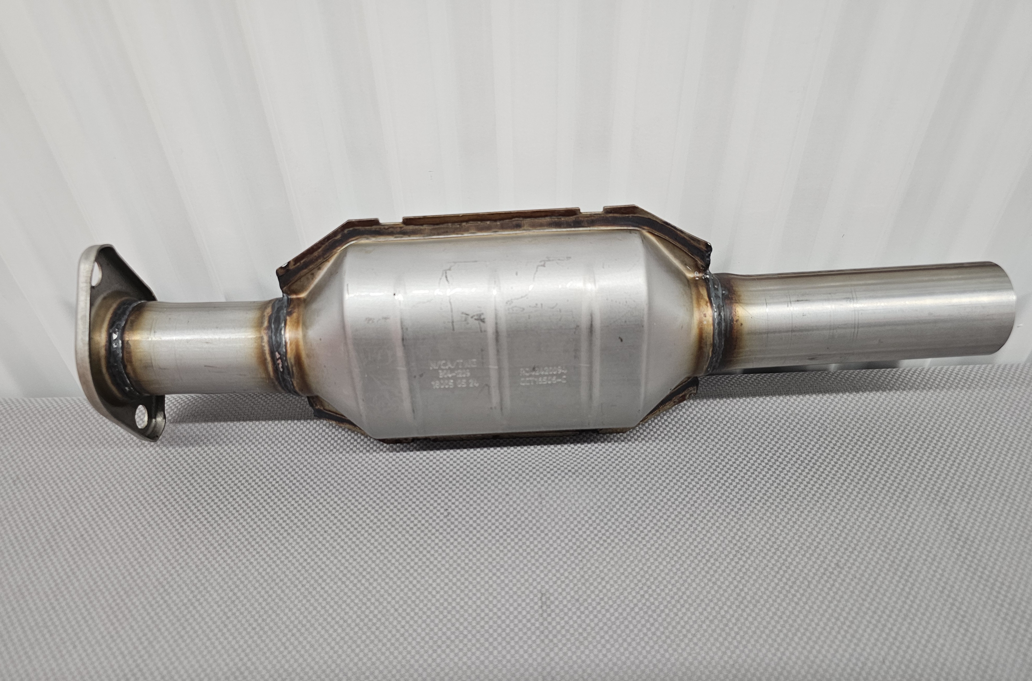 Ford Escape Mercury Mariner Catalytic Converter 2009-2012
