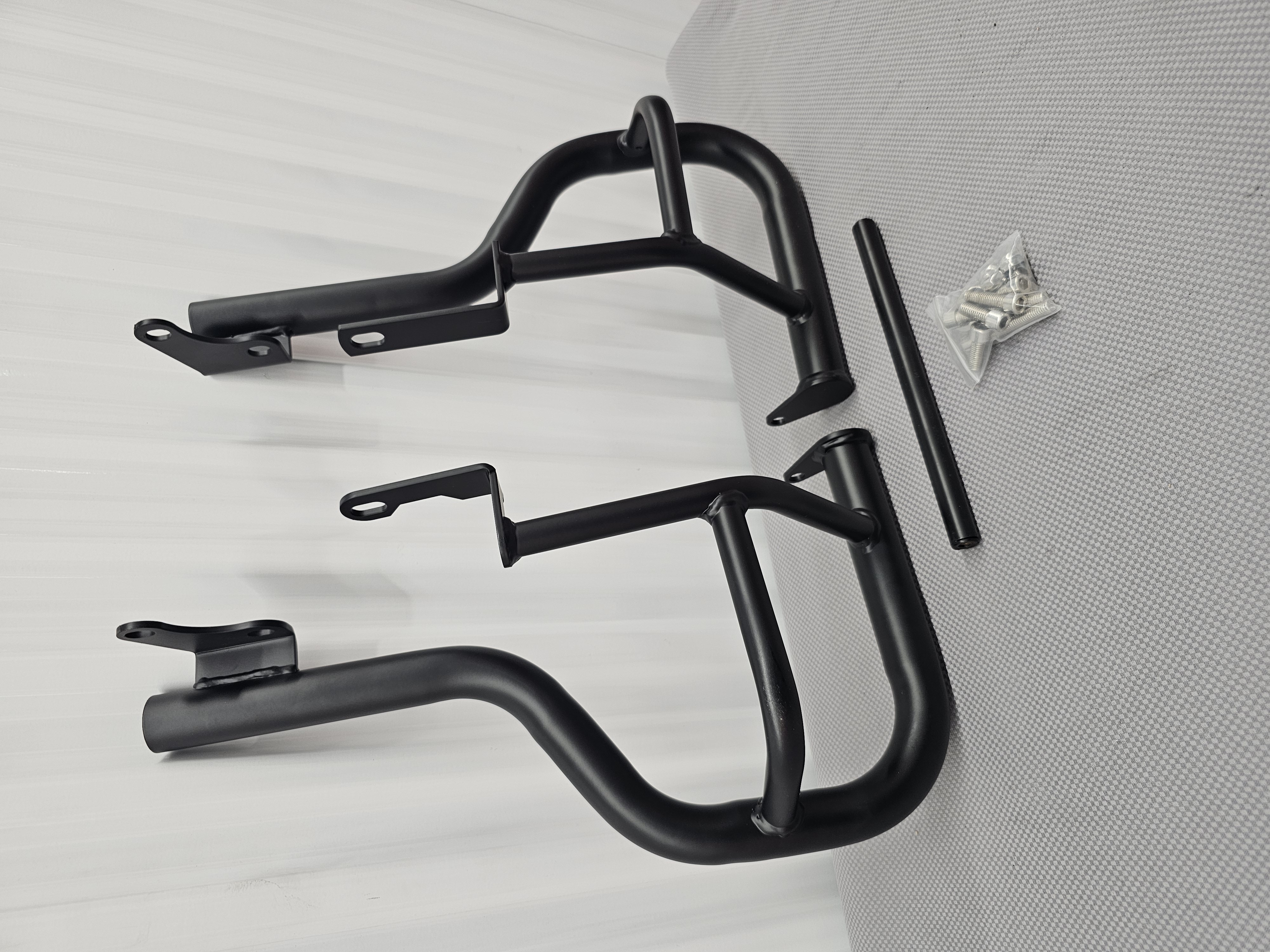Kawasaki Vulcan S 650 VN650 EN650 Engine Guard Crash Bars