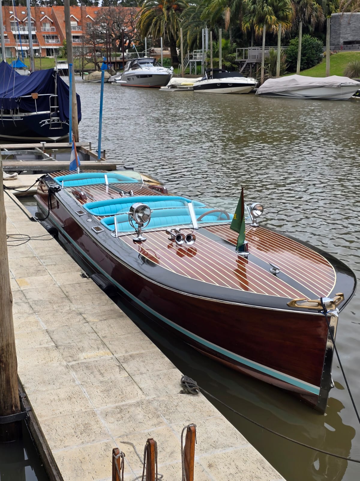Lancha Colección Circa 1929 Francia Motor V8 Mercruiser 2020