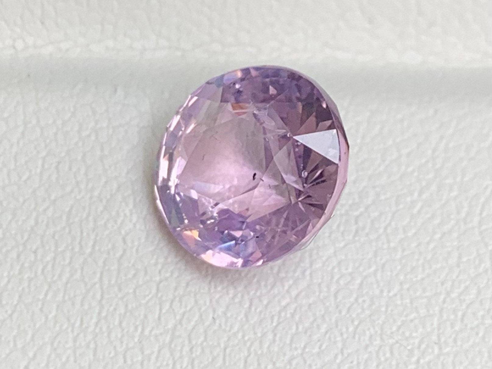 Purple Sapphire 4.97ct - (UH)