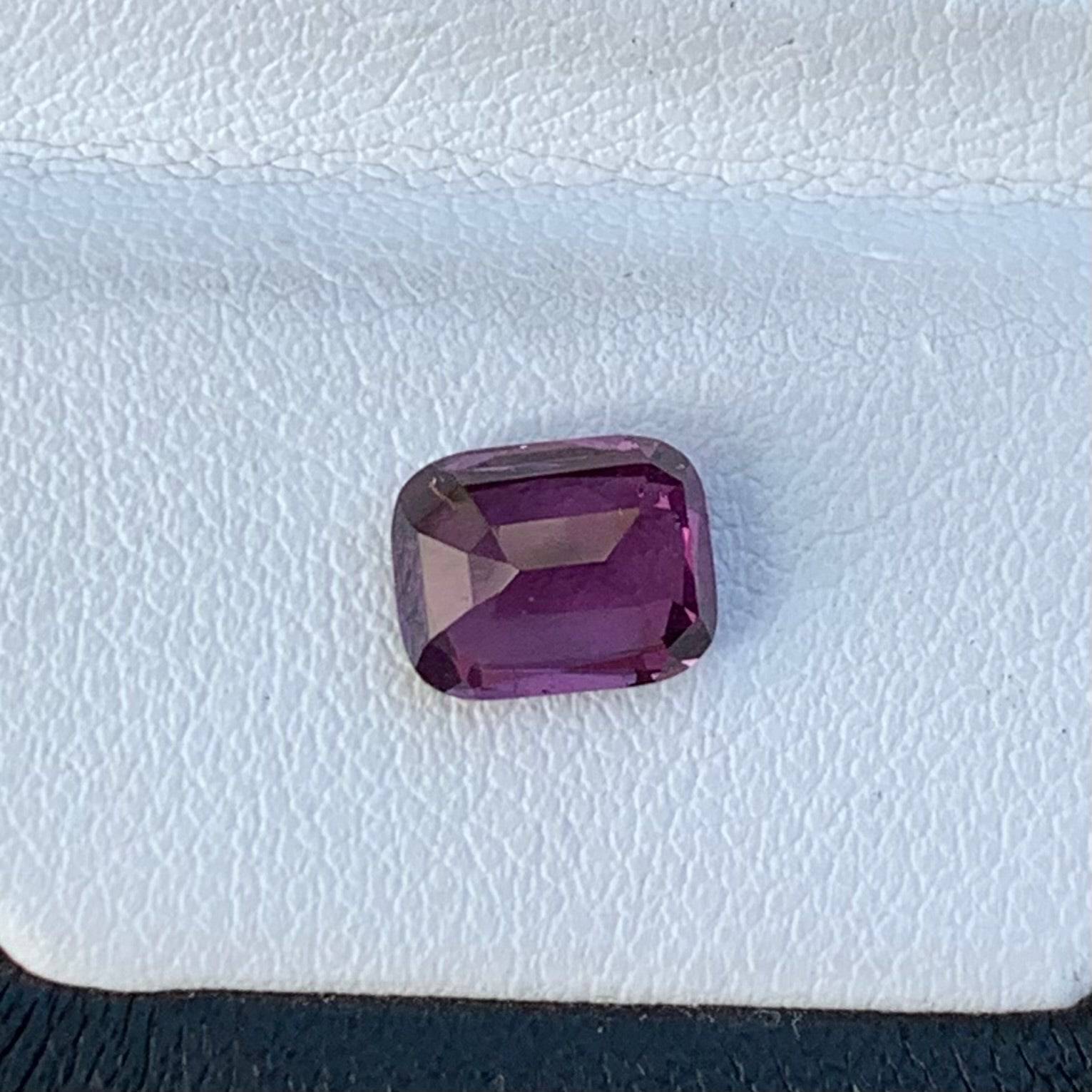 Plump Pink Sapphire 2.01ct - (UH)