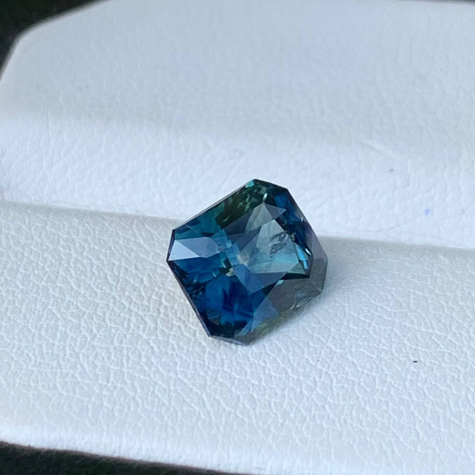 Natural Peacock Teal Sapphire 3.05ct - (UH)