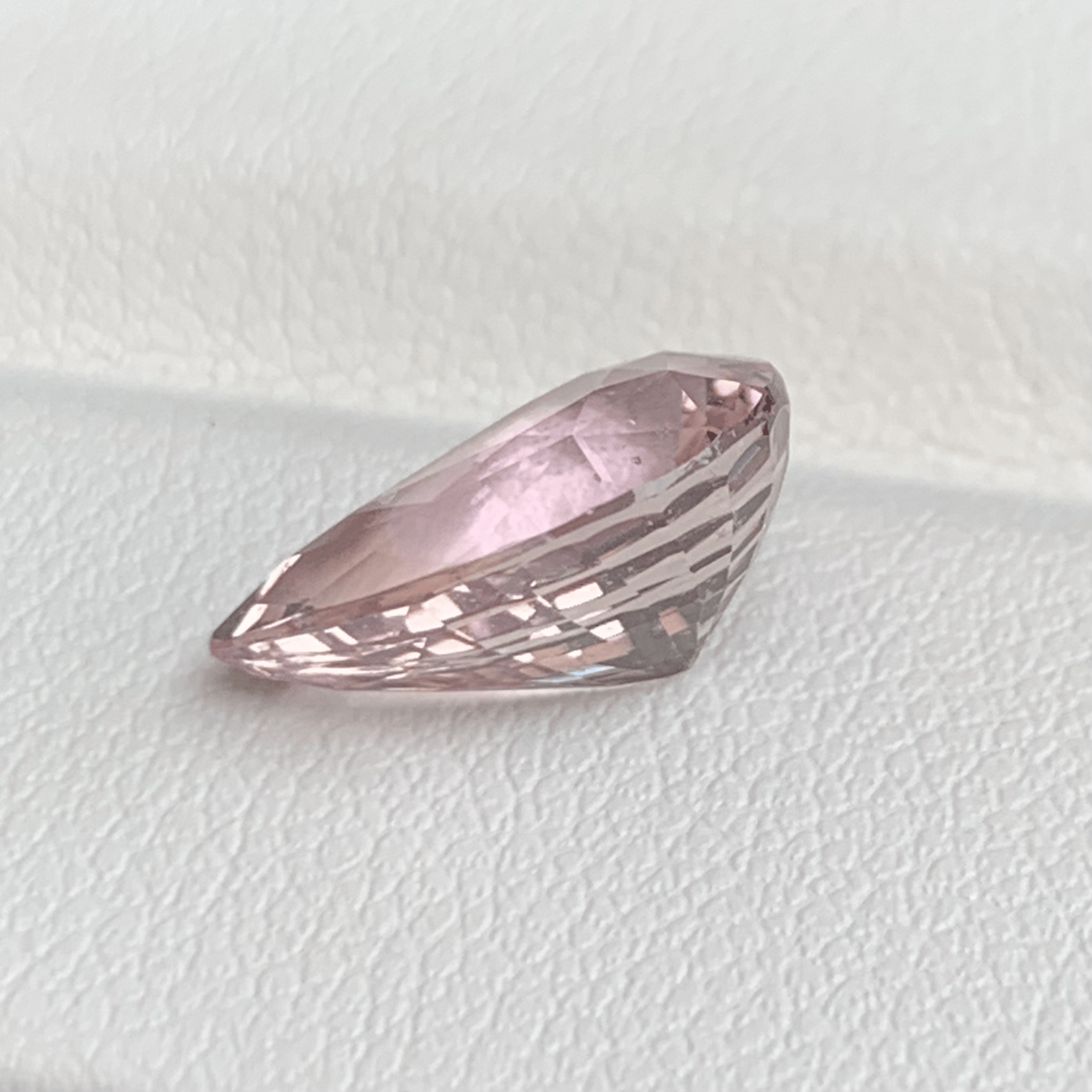 Rare Padparadscha Sapphire (ICA Certified) 4.56ct - (UH)