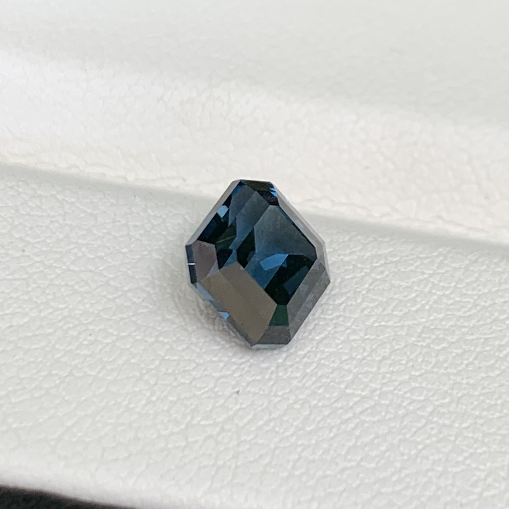 Natural Cobalt Spinel (Rare Mahenge) 1.96ct - (UH) 
