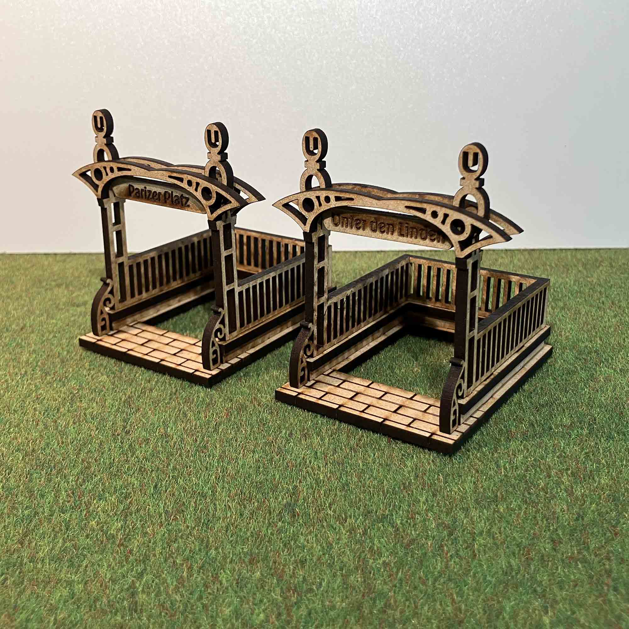 2x Berlin U-Bahn entrance