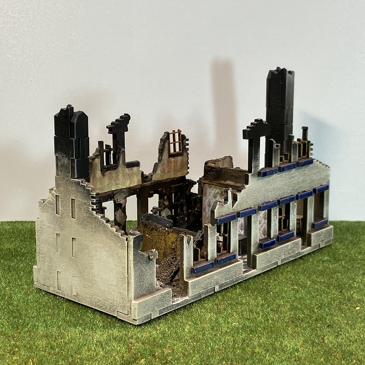 Ruined apartment Steglitz