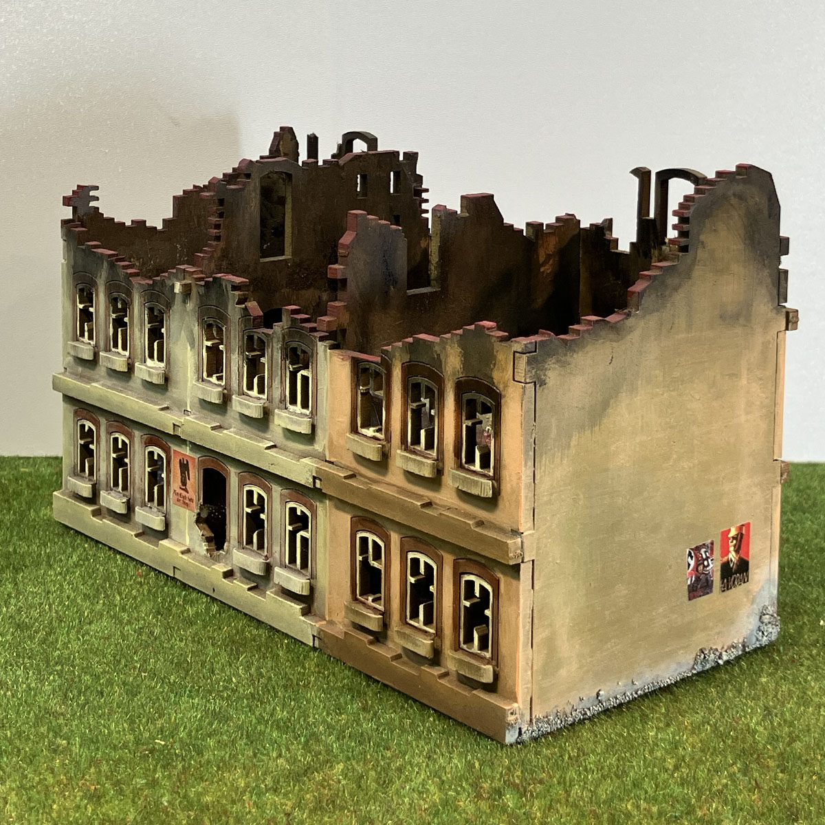 Ruined apartment Spandau