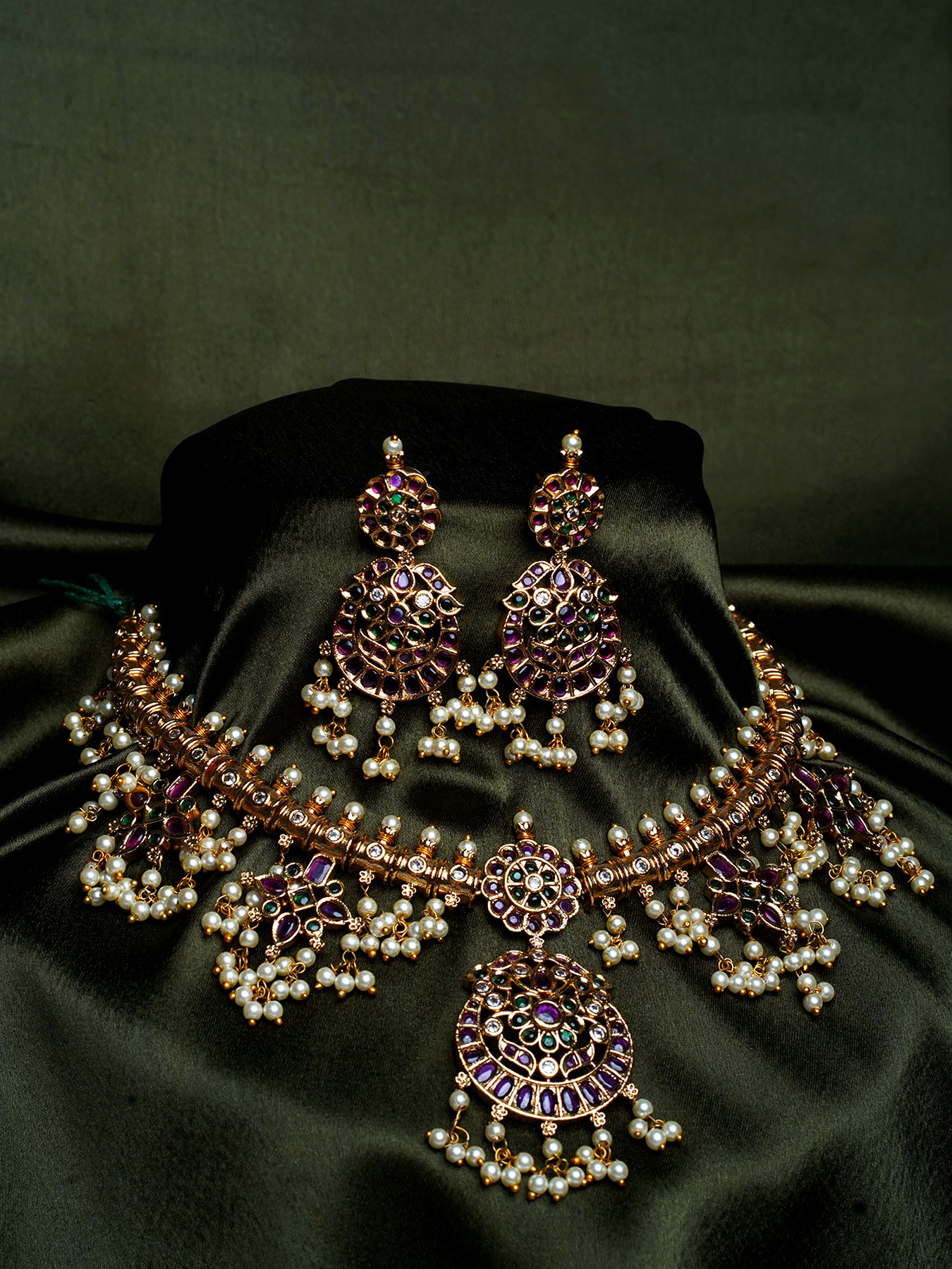 Traditional Pearl and Stone Jewelry Set