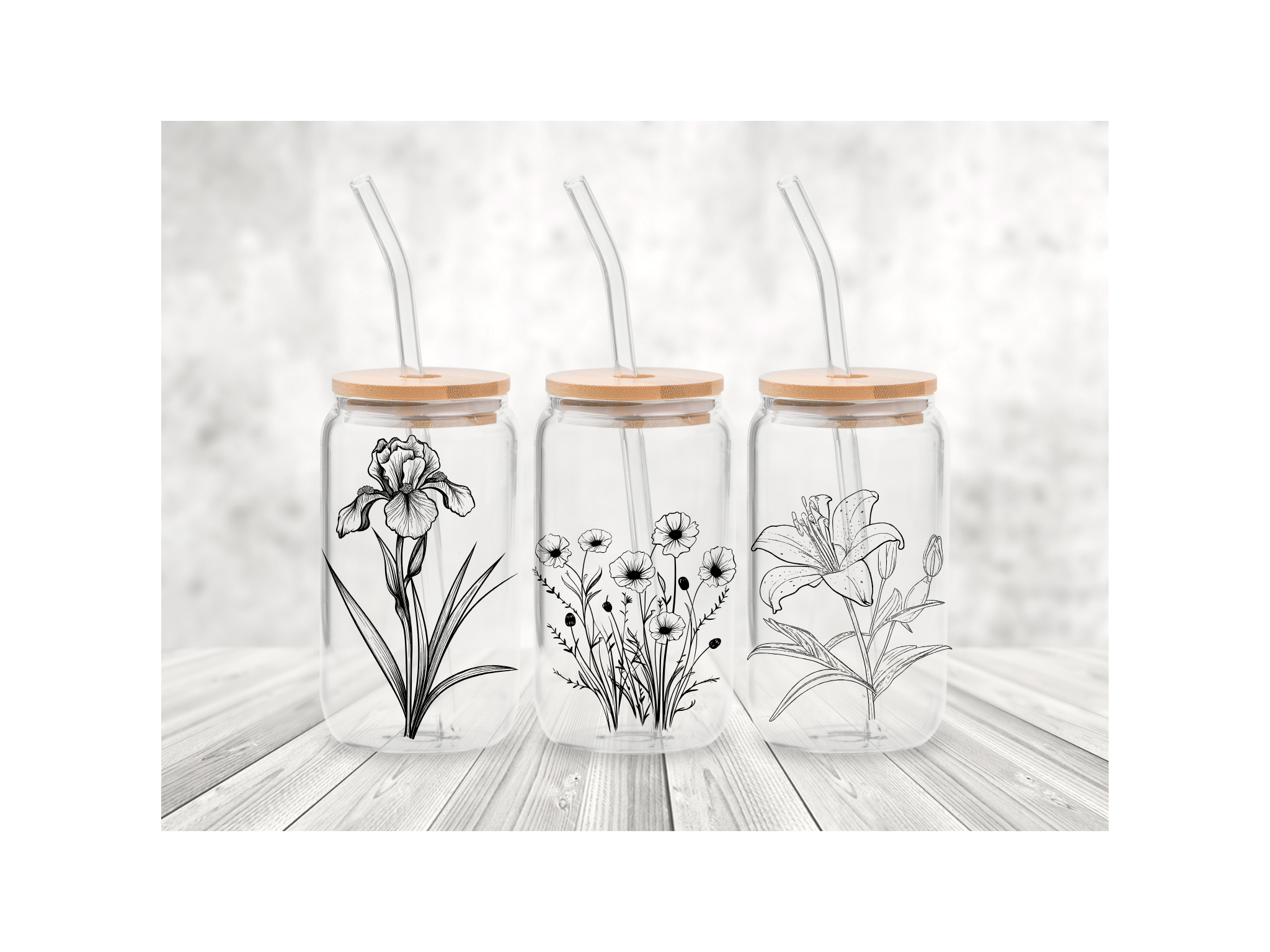 Glas-Trinkbecher mit Blume