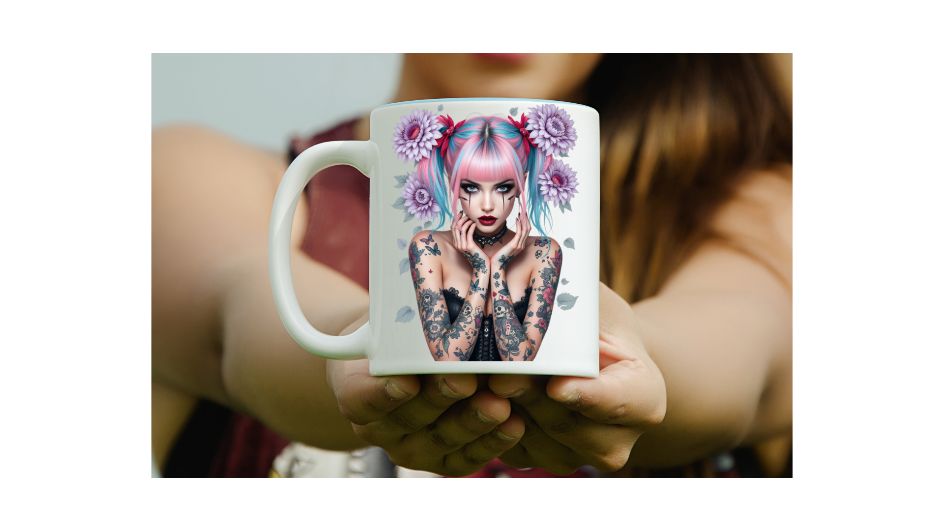 Kaffeetasse mit Blumendesign