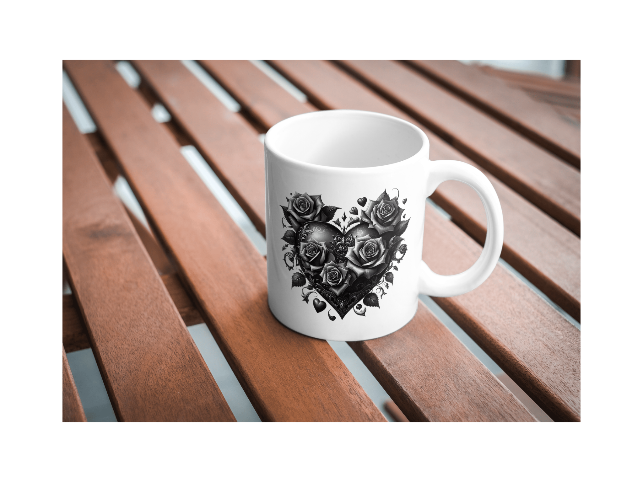Kaffeetasse mit Rosenmotiv