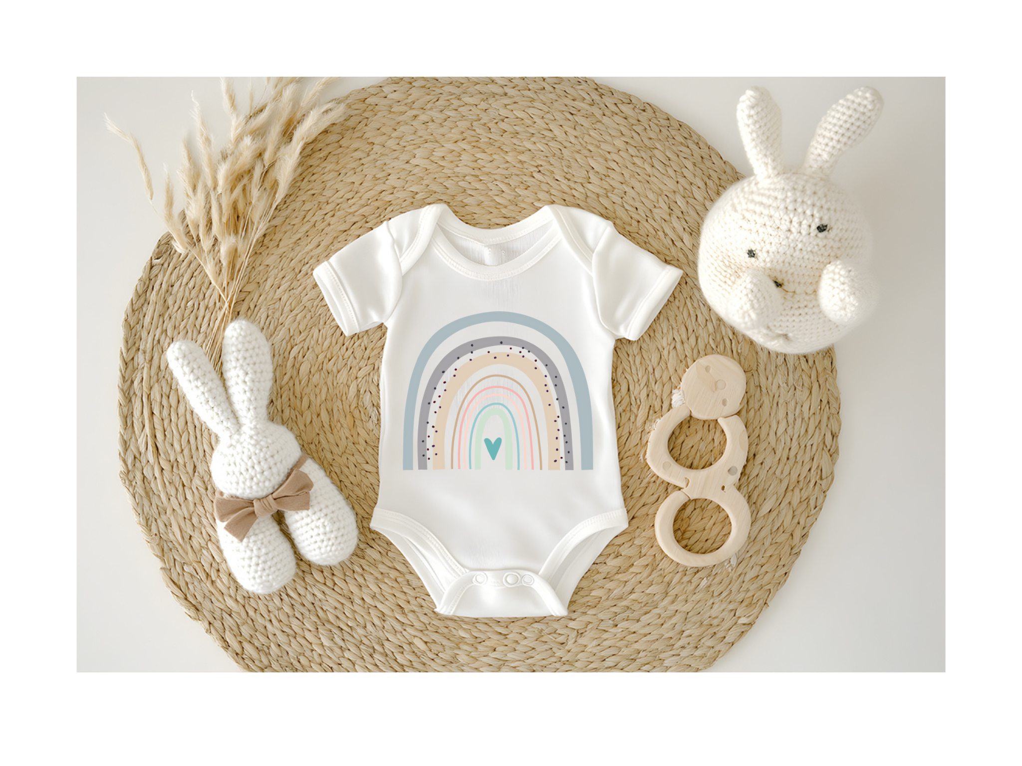 Baby-Body mit Regenbogen
