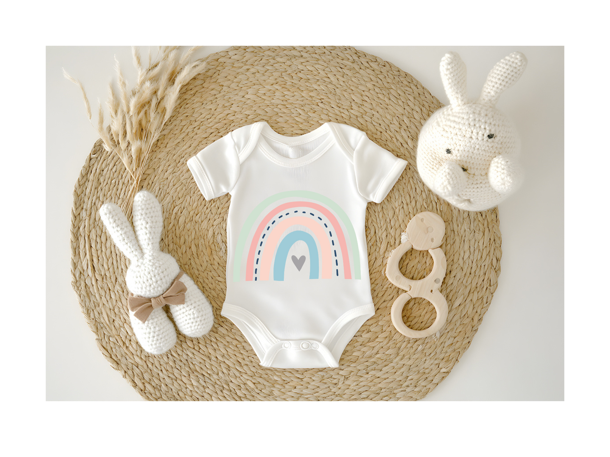 Baby-Body mit Regenbogen