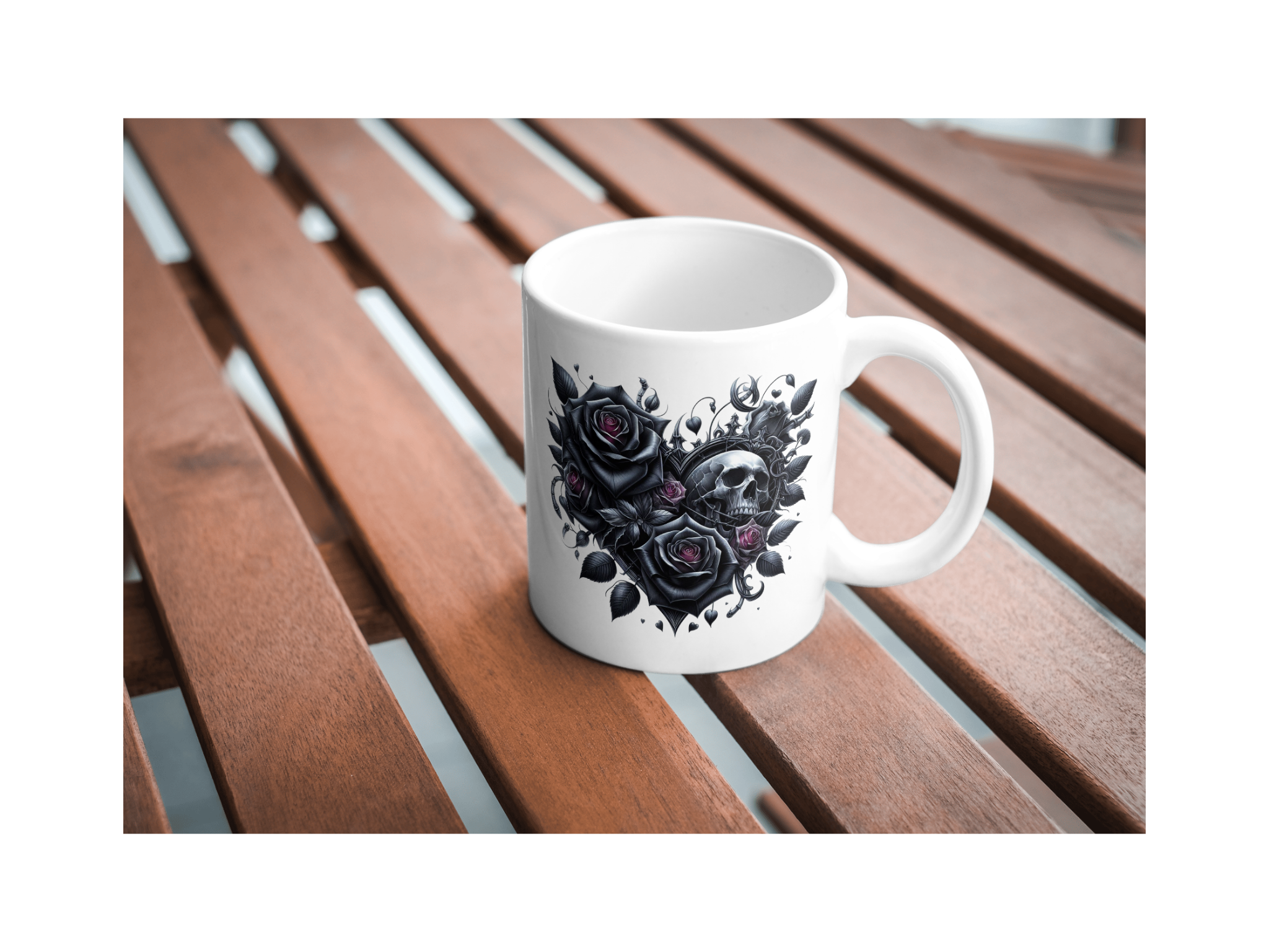 Kaffeetasse mit Rosenmotiv