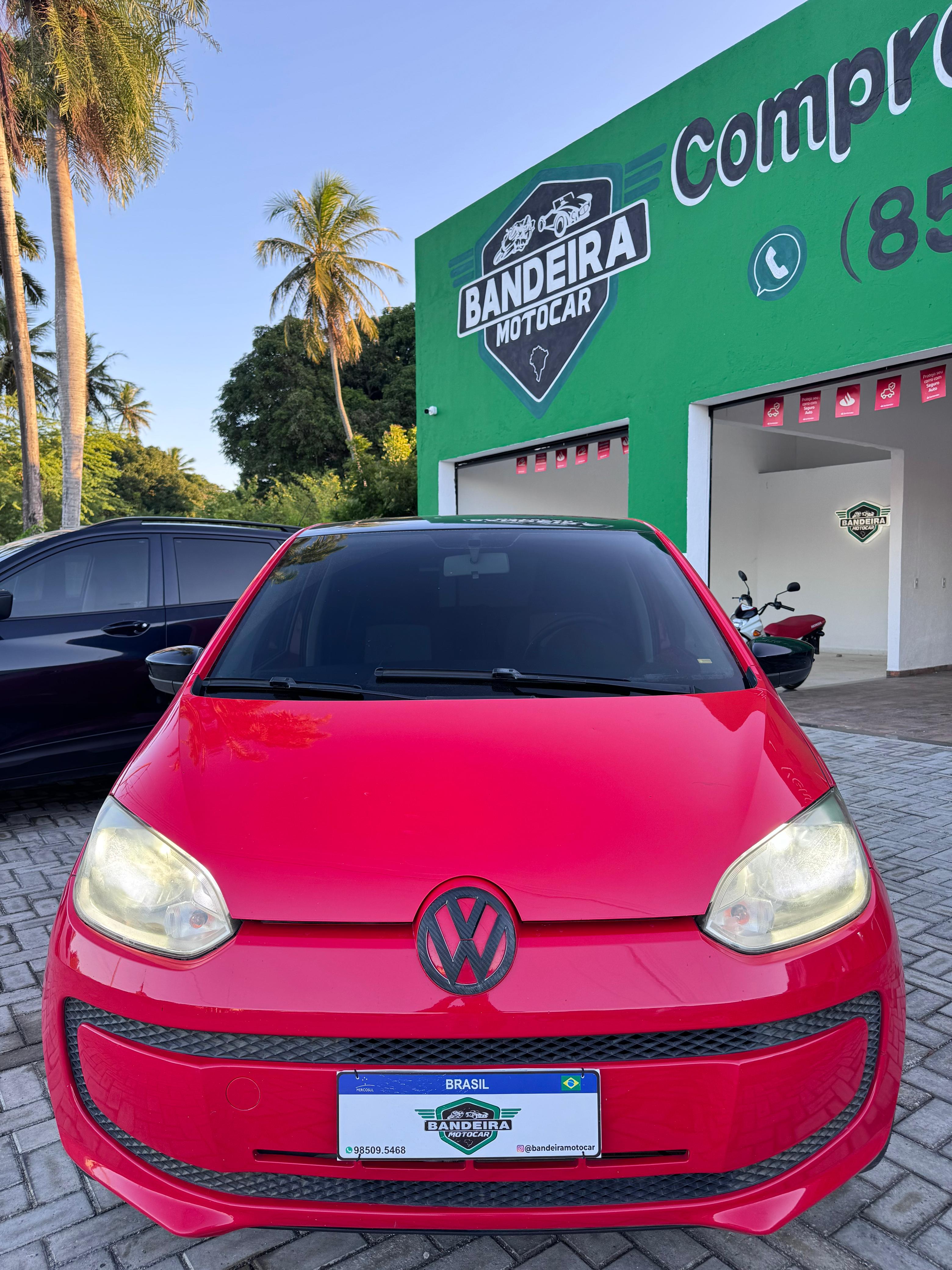 Volkswagen Up - 2015
