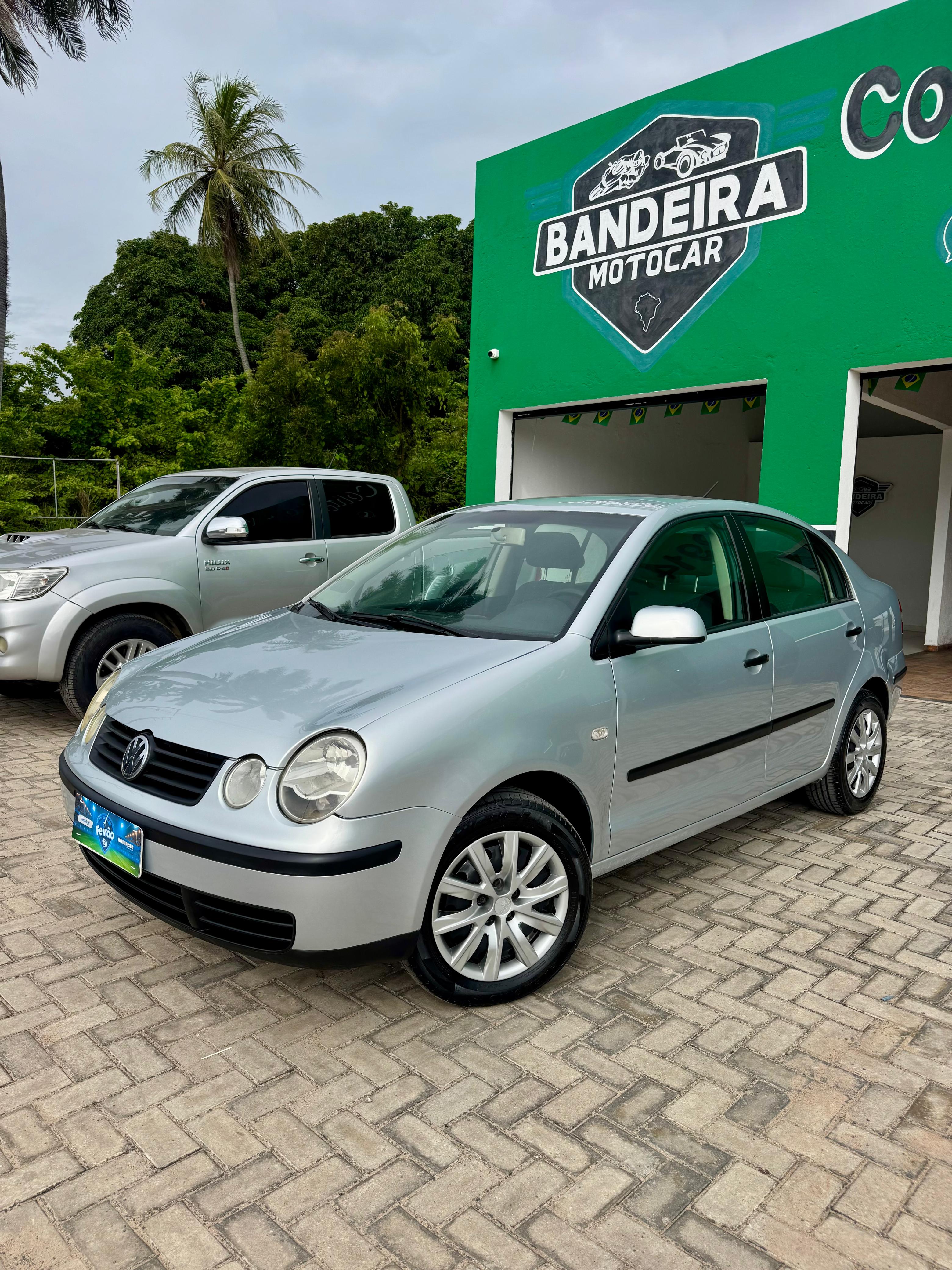 POLO SEDAN 1.6 - 2005