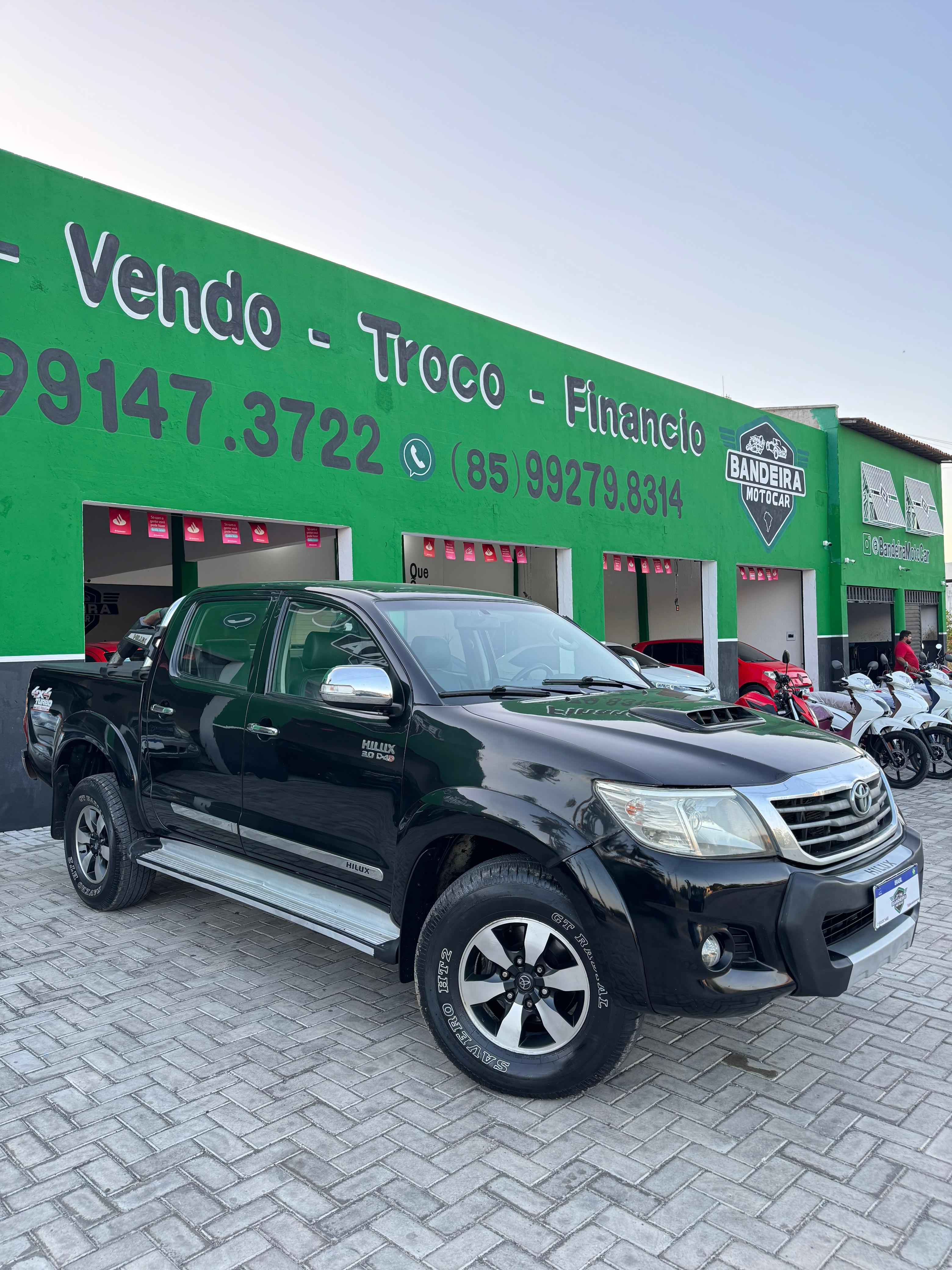 HILUX CD 4X4 SRV - 2010