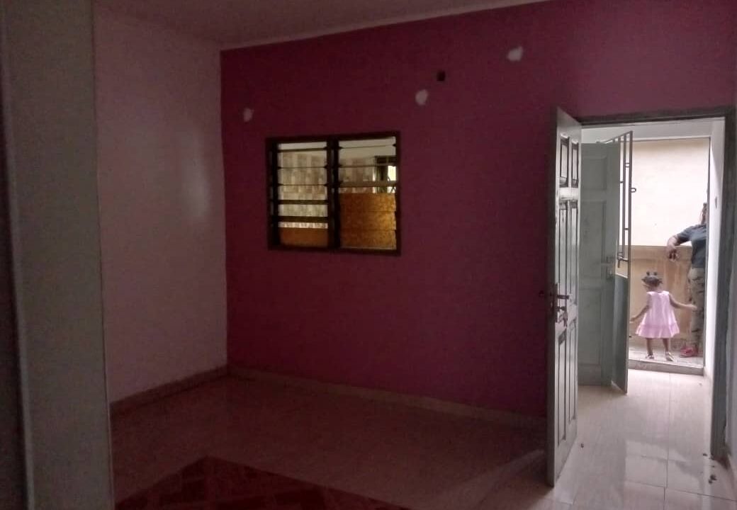 Single room Pokuase