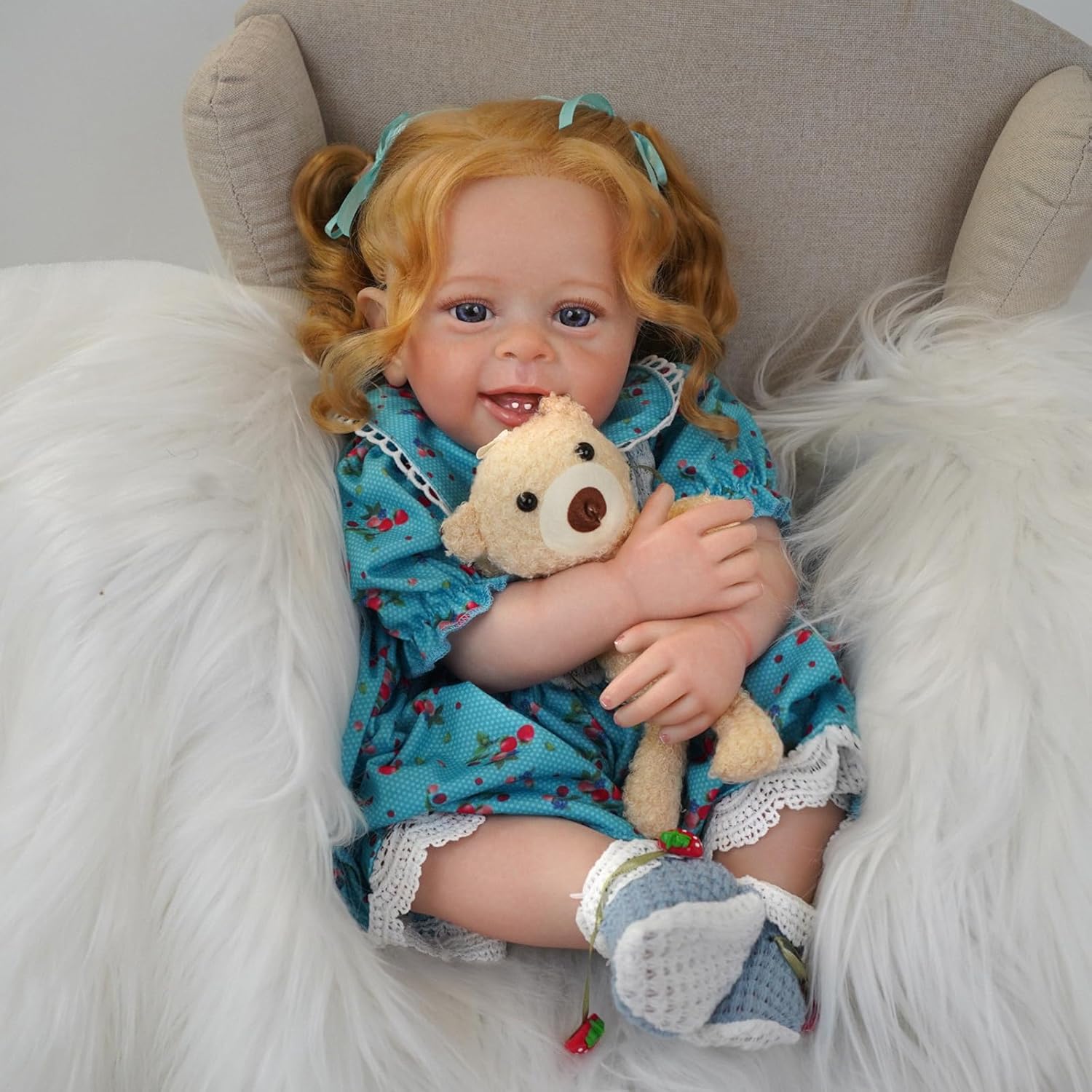 Brastoy Bebê Reborn Boneca Silicone Realista Pintado Menina Olhos Azuis Original 55cm