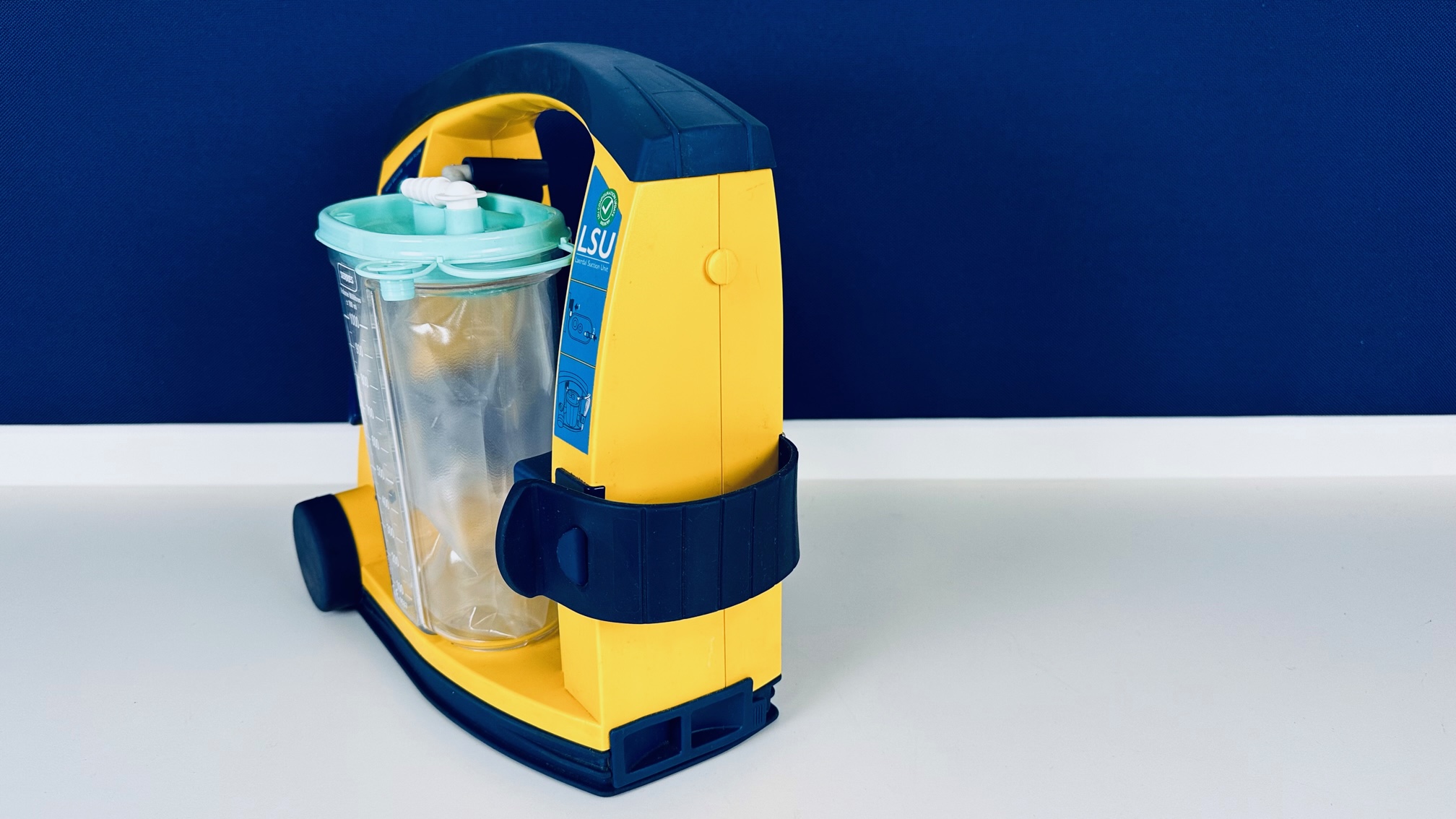 Ssak LSU (Laerdal Suction Unit) 