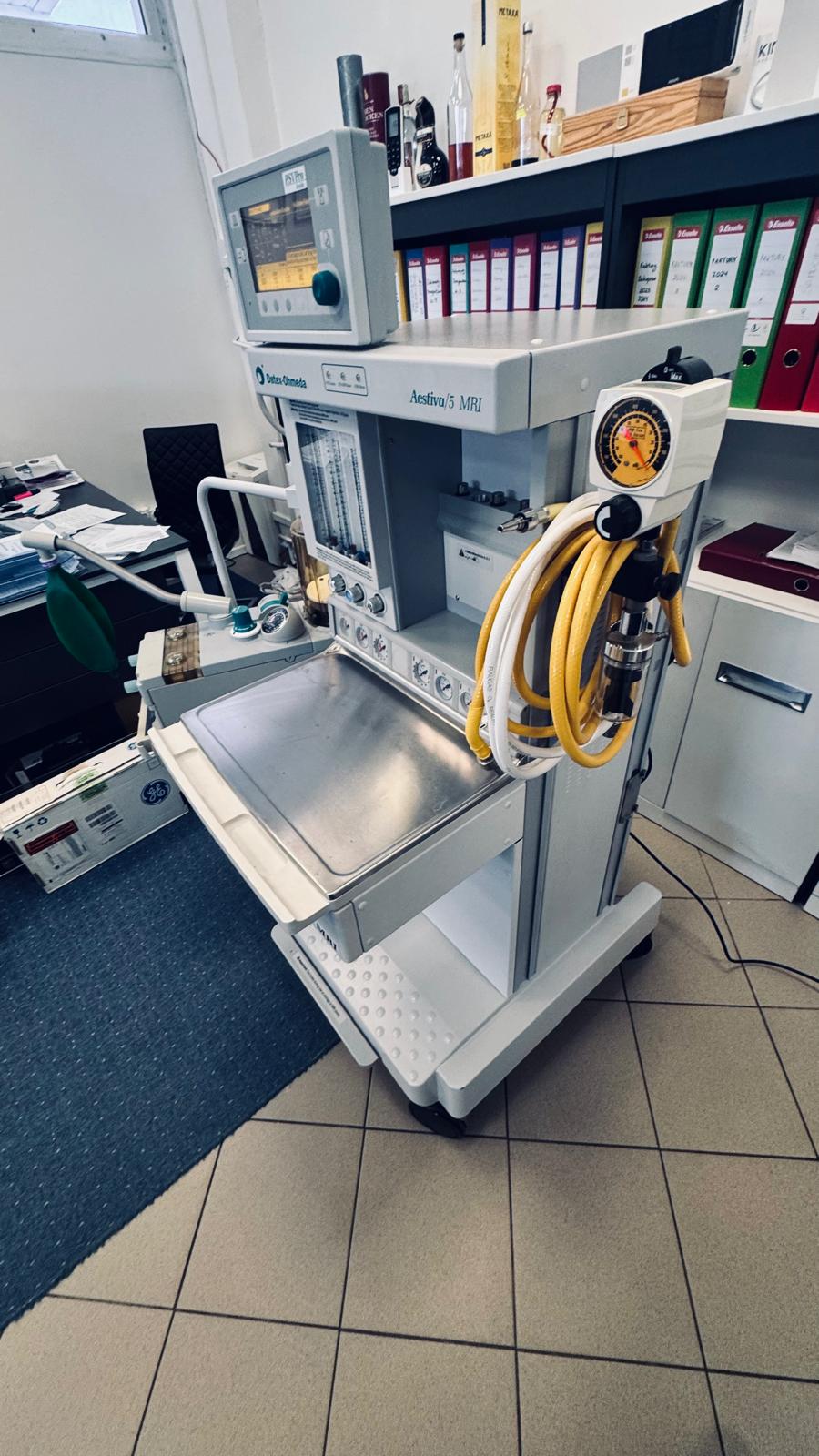 Aparat do znieczuleń GE Aestiva MRI 