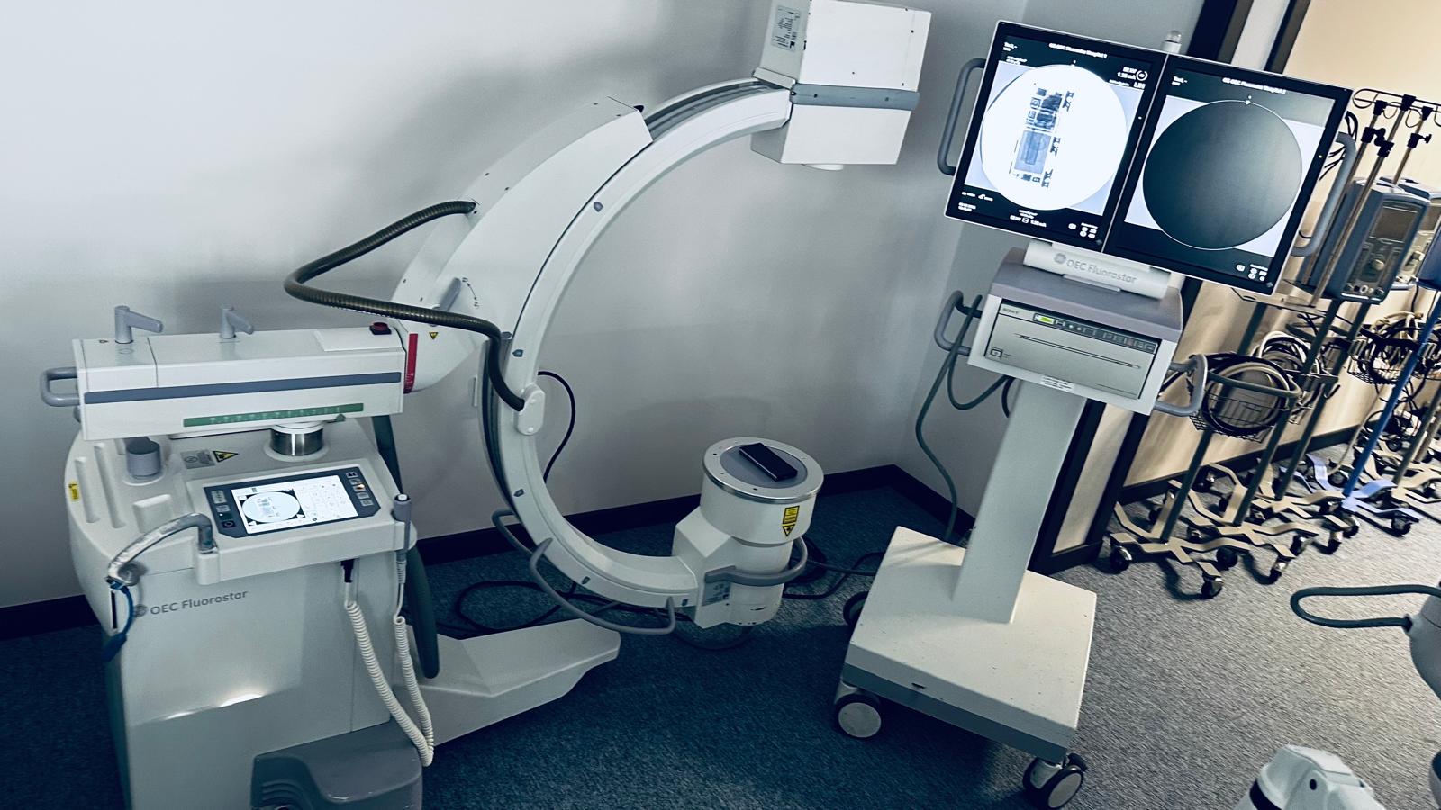 Aparat RTG typu Ramię C - GE  OEC Fluorostar 7900