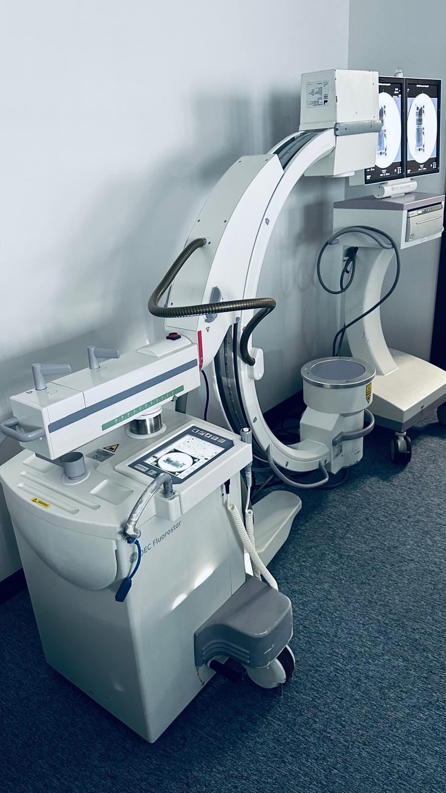 Aparat RTG typu Ramię C - GE  OEC Fluorostar 7900