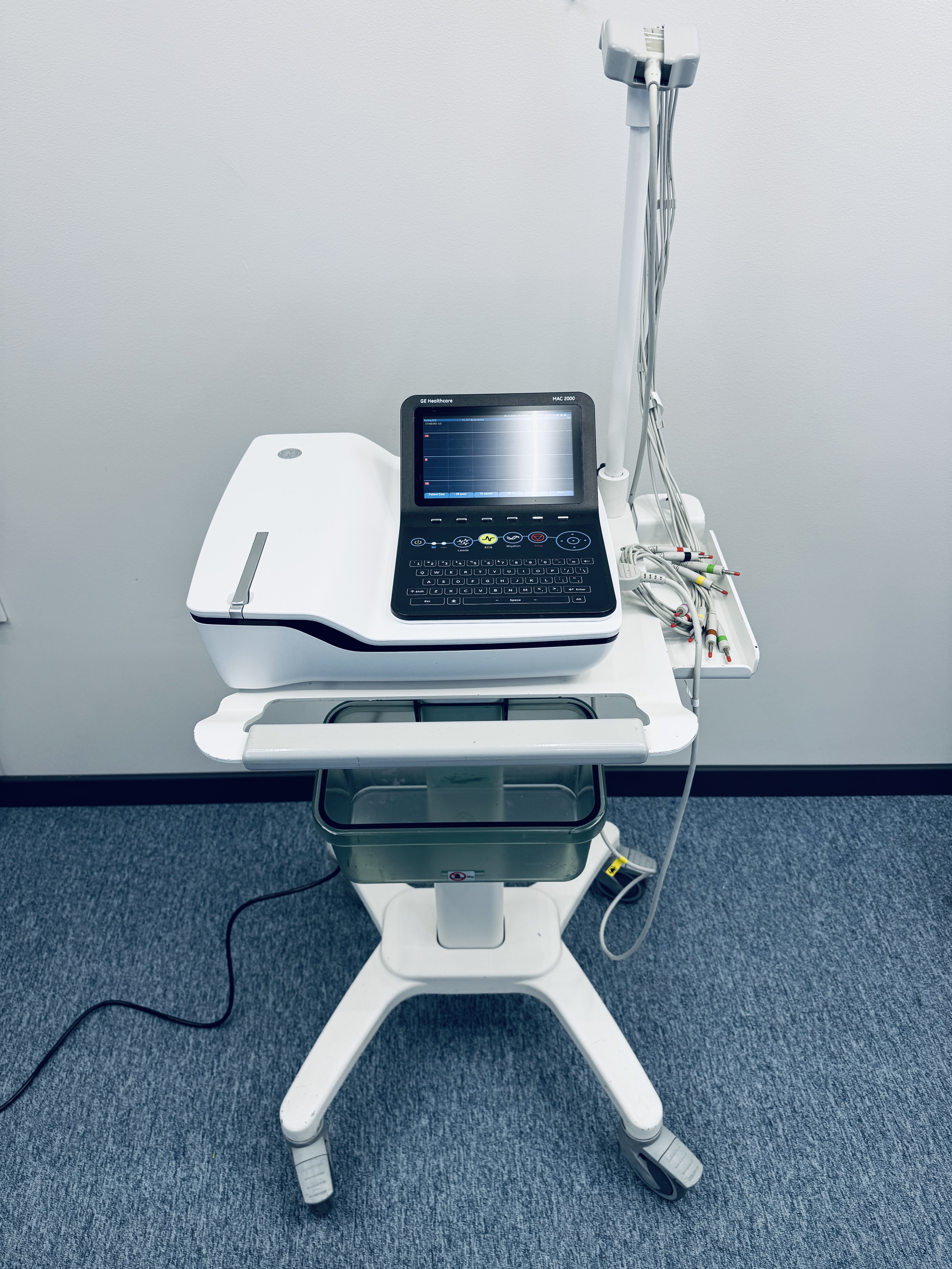 Aparat EKG GE MAC 2000