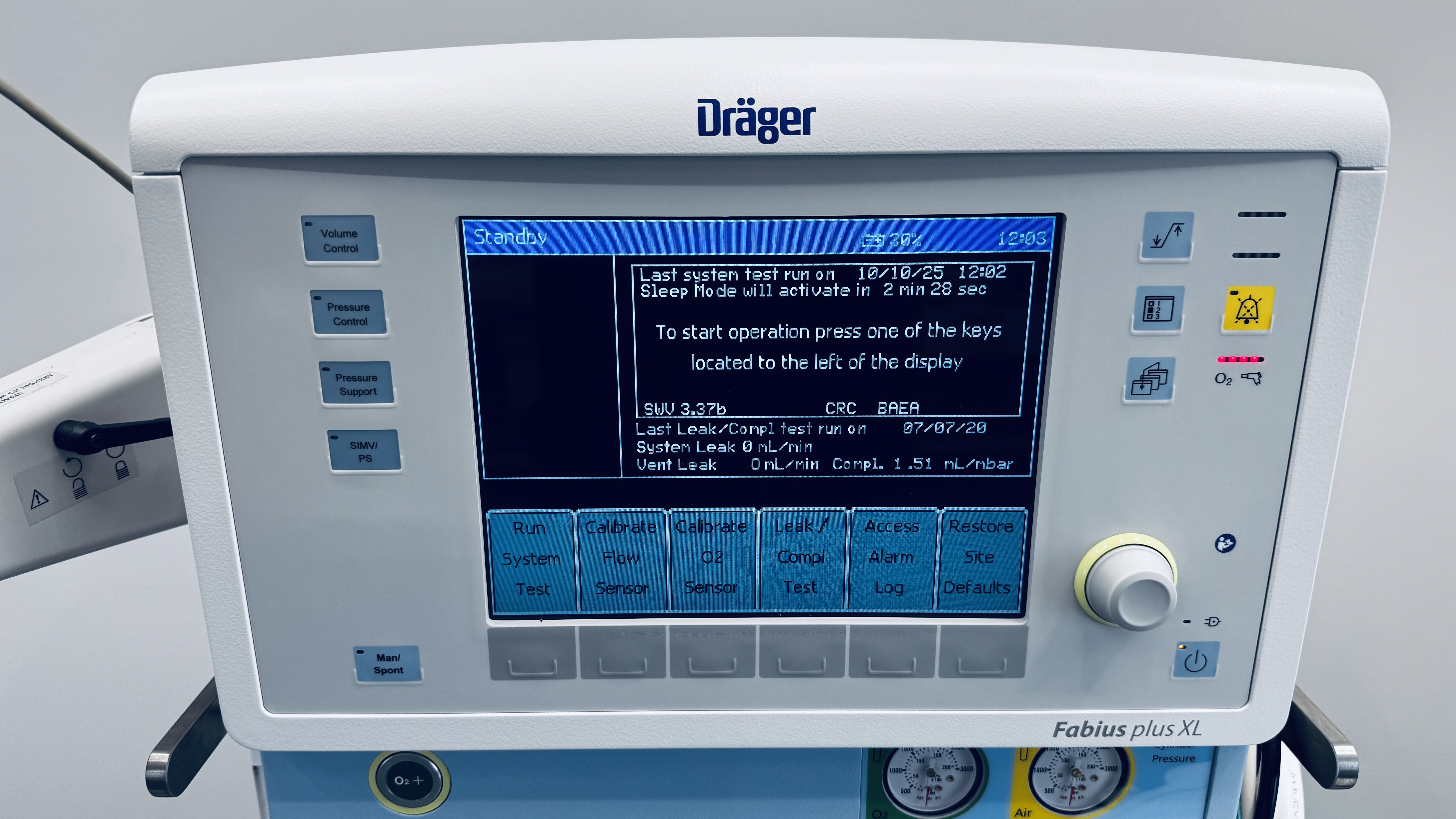 Aparat do znieczuleń Drager Fabius Plus XL