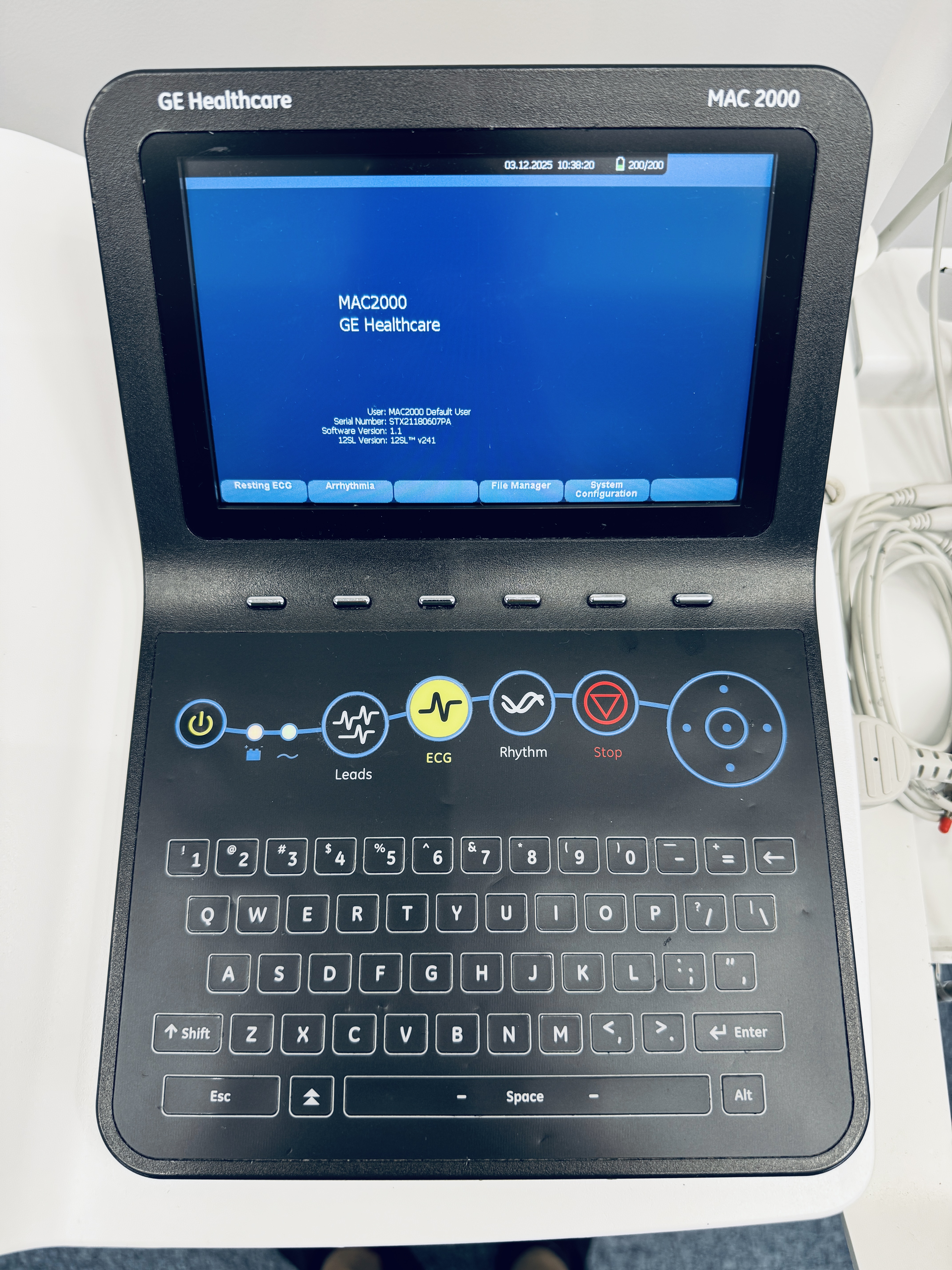 Aparat EKG GE MAC 2000