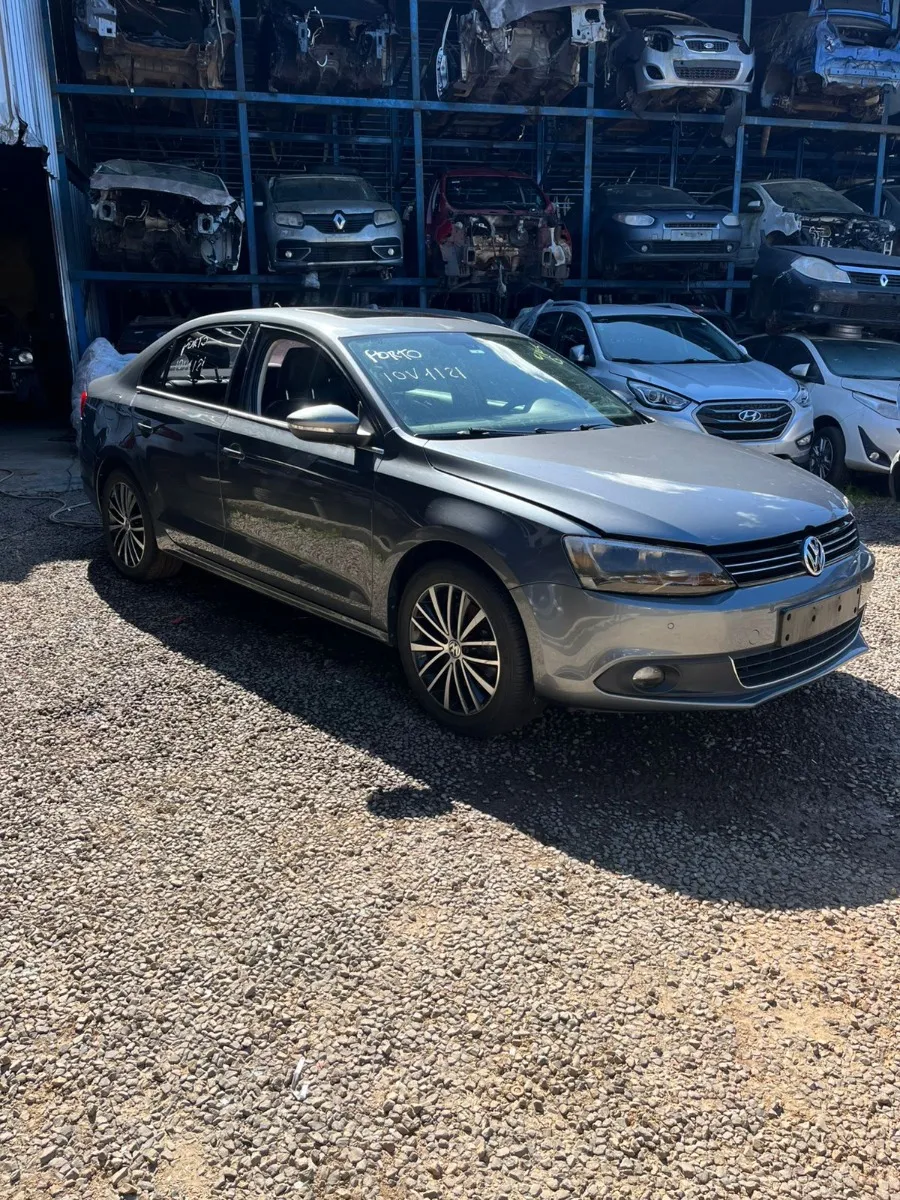Vw Jetta 2.0 Tsi Aut. Gasolina 2014