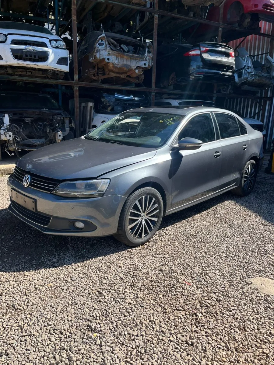 Vw Jetta 2.0 Tsi Aut. Gasolina 2014