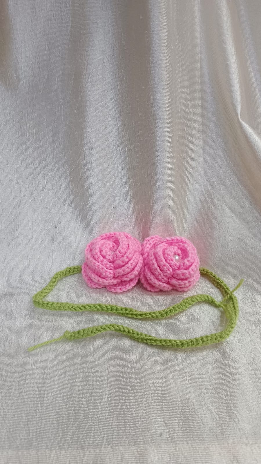 Handmade Crochet Rose Gajra