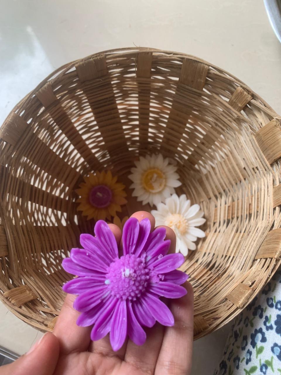 Handcrafted Decorative Flower Set