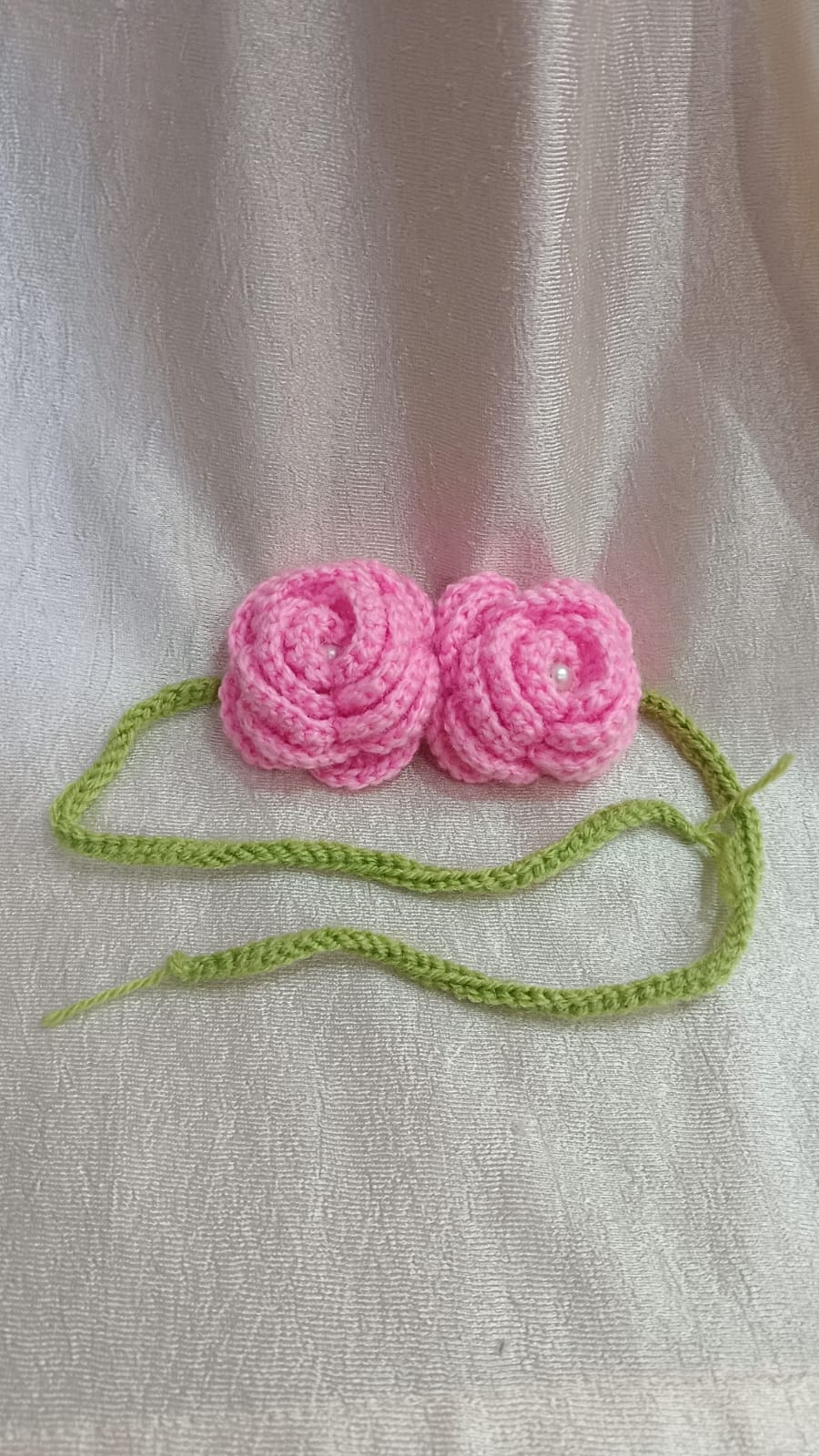 Handmade Crochet Rose Gajra